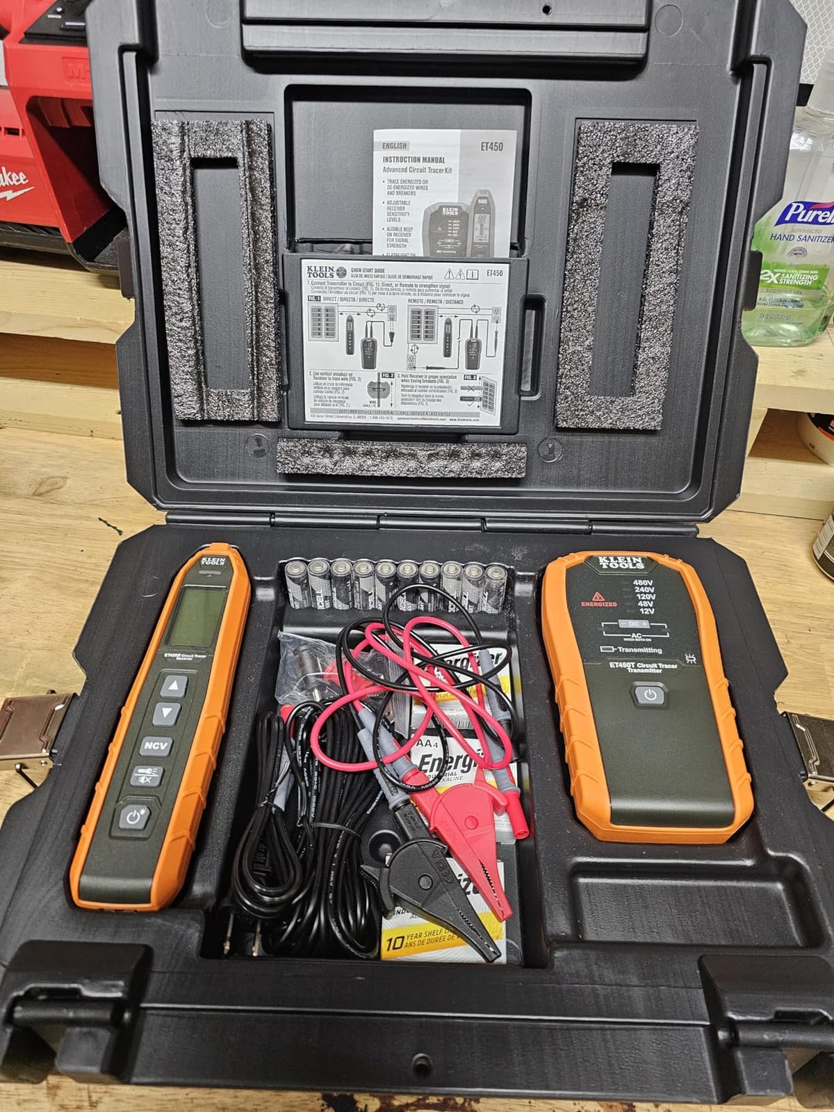 Klein Tools ET450 Advanced Underground Circuit Breaker Finder and Wire Tracer Kit for Energized and Non-Energized Breakers, Fuses, and Wires customer photo 1