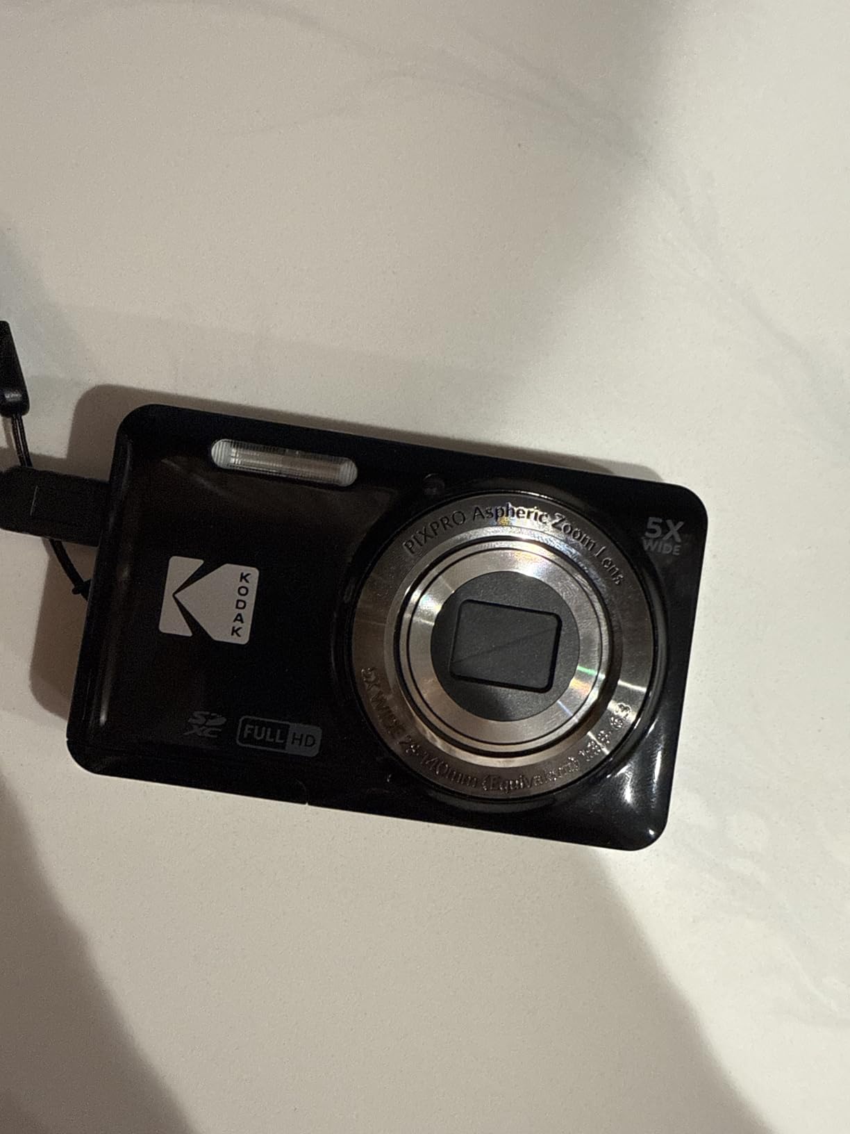 Kodak PIXPRO FZ55 Digital Camera (Black) + Black Point & Shoot Camera Case + 64GB SD Memory Card + Tri-fold Memory Card Wallet + Hi-Speed SD USB Card Reader + More! customer photo 1