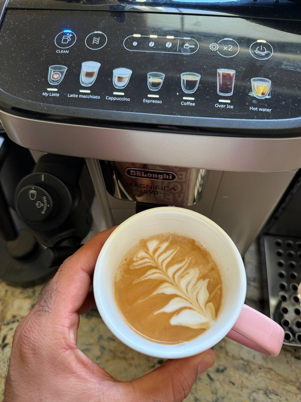 De'Longhi Magnifica Evo Automatic Espresso Machine, Milk Frother, Silver | 7 One-Touch Recipes, Frother, Built-In Grinder, Craft Personalized Signature Drink customer photo 1