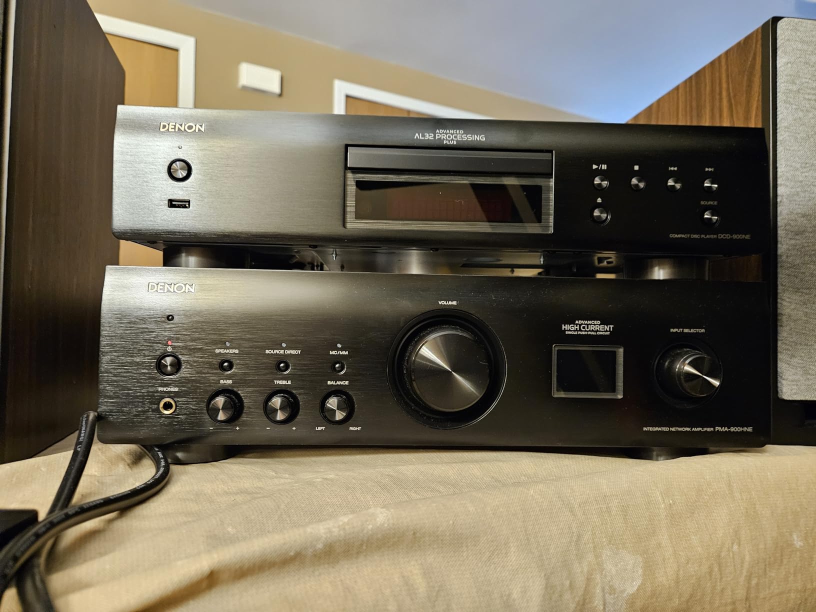 Denon PMA-900HNE Integrated Stereo Amplifier (85W x 2), Hi-Res Certified | Advanced High Current Circuit, Built-In HEOS, Bluetooth & AirPlay 2, Amazon Alexa Voice Control, MC & MM Phono Equalizer customer photo 1