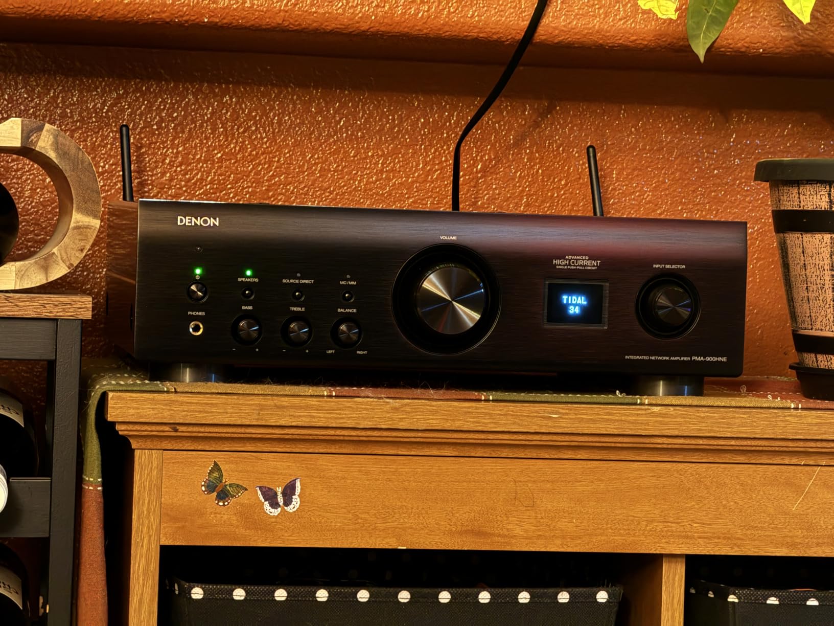 Denon PMA-900HNE Integrated Stereo Amplifier (85W x 2), Hi-Res Certified | Advanced High Current Circuit, Built-In HEOS, Bluetooth & AirPlay 2, Amazon Alexa Voice Control, MC & MM Phono Equalizer customer photo 2