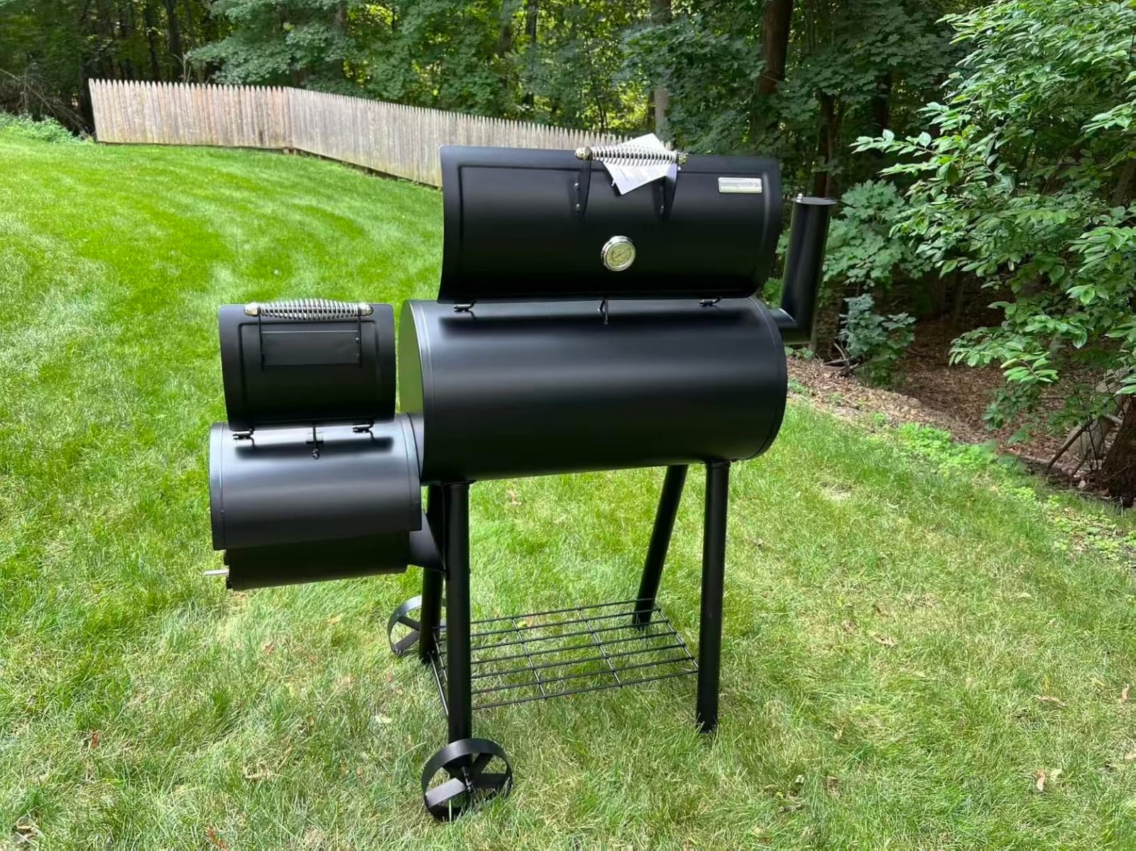 Captiva Designs Smoker Grill Extra Large Outdoor Charcoal Barbecue Grill | Cooking Area (941 sq.in. in Total) Offset Smoker, Heavy Duty Smoker and Grill Combo for Backyard Garden Patio BBQ customer photo 1