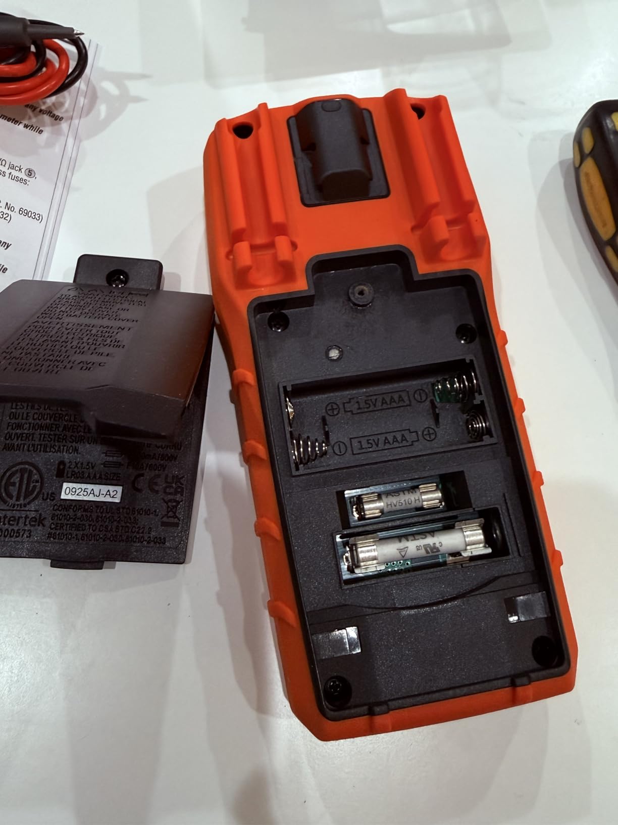 Klein Tools MM420 Digital Multimeter, Auto-Ranging TRMS Multimeter, 600V AC/DC Voltage, 10A AC/DC Current, 50 MOhms Resistance customer photo 2