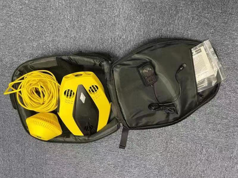Chasing Dory Underwater Drone - Palm-Sized 1080p Full HD Underwater Drone with Camera for Real Time Viewing, APP Remote Control (Green) customer photo 1