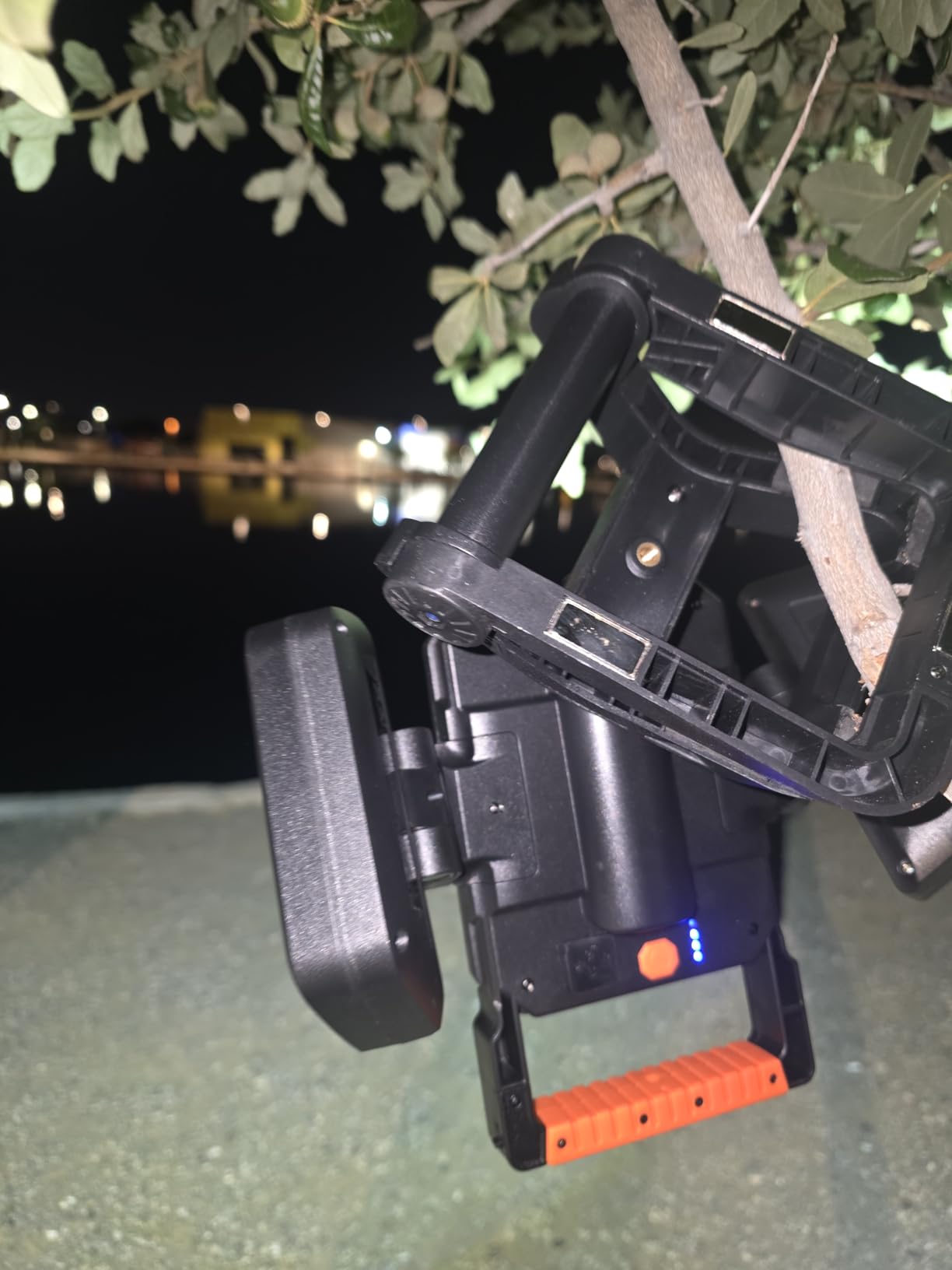 Tresda 30W Rechargeable Work Light, 3000LM Portable Magnetic LED Work Light, Battery Powered Waterproof Cordless Jobsite Light for Garage, Car Repair, Workshop customer photo 1