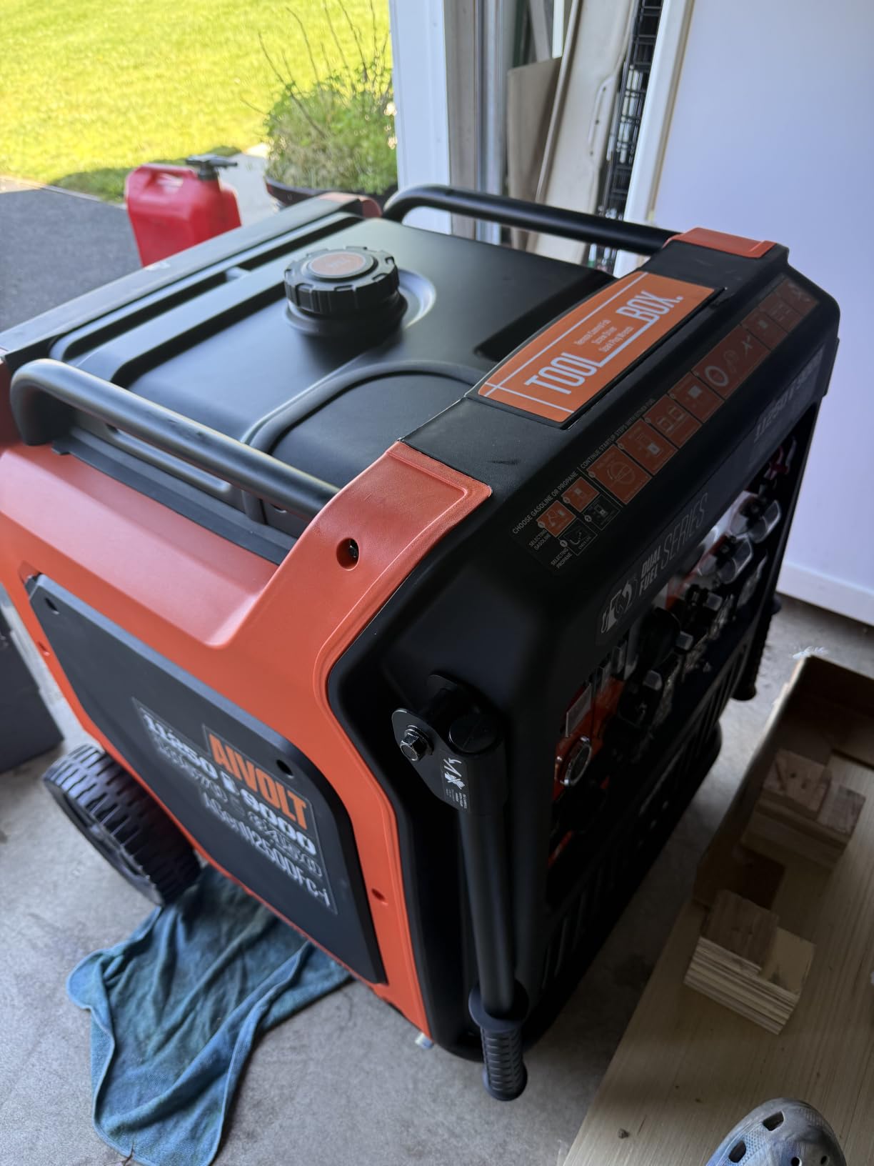 AIVOLT 1600W Super Quiet Inverter Generator 28lbs Portable for Camping | Gas Generator, 1260W Running, 57dBA, Pure Sine Wave customer photo 1