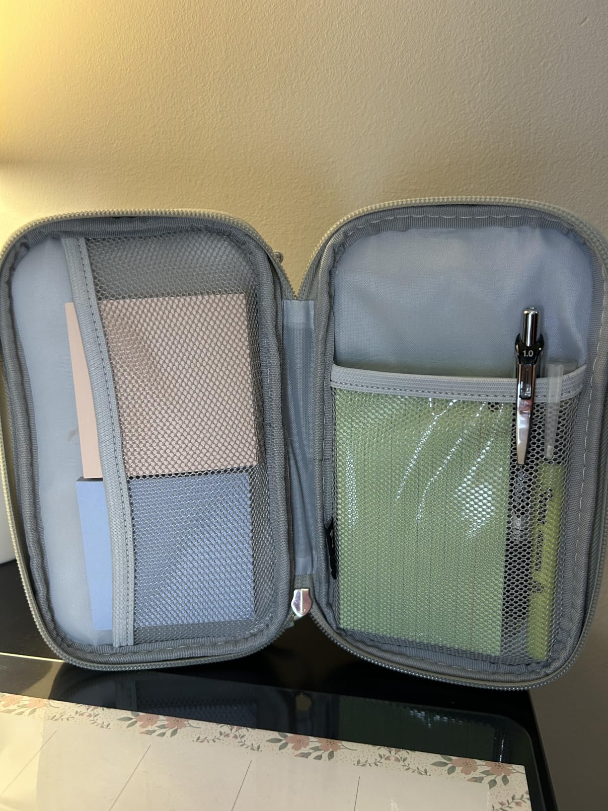 FYY Electronic Organizer, Travel Cable Organizer All-in-One Storage Bag Pouch Electronic Accessories Carry Case Portable Waterproof Double Layers for Cable, Cord, Charger, Phone, Earphone Green customer photo 2
