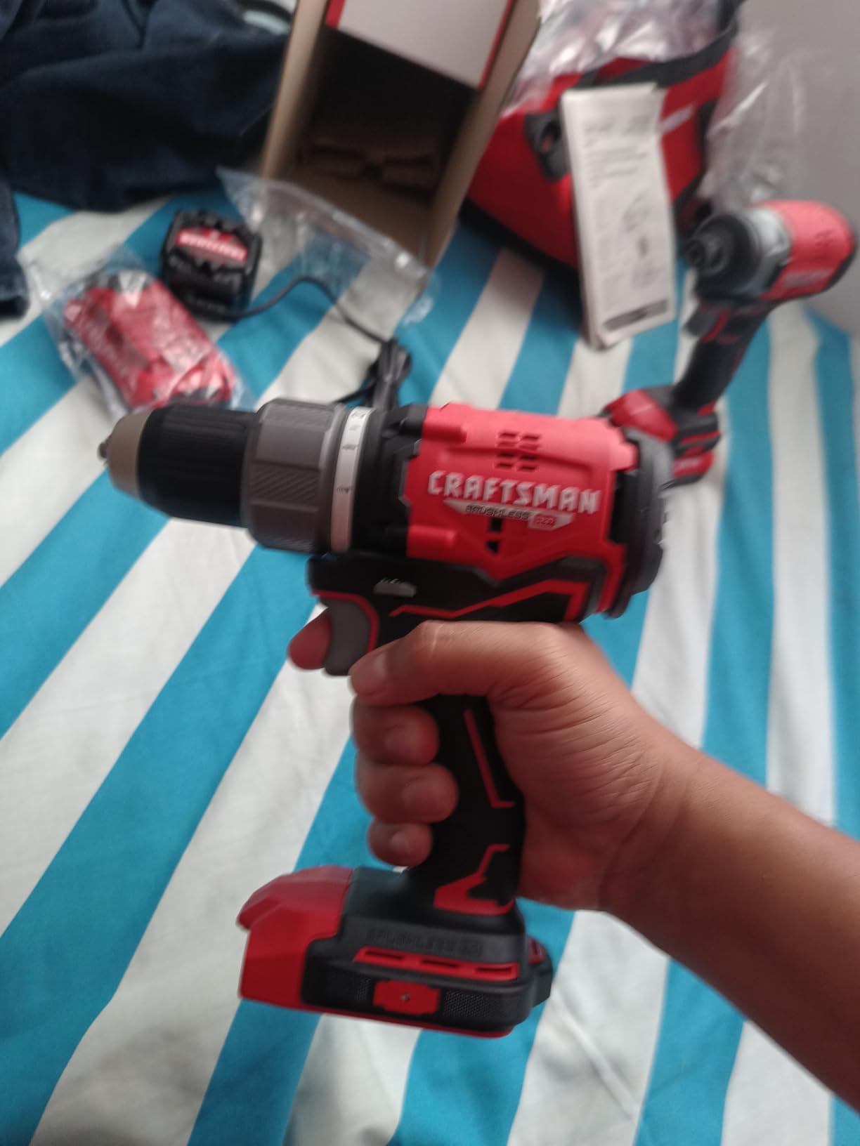 CRAFTSMAN V20 RP Cordless Drill and Impact Driver, Brushless Power Tool Combo Kit, 2 Batteries and Charger Included (CMCK211C2) customer photo 2