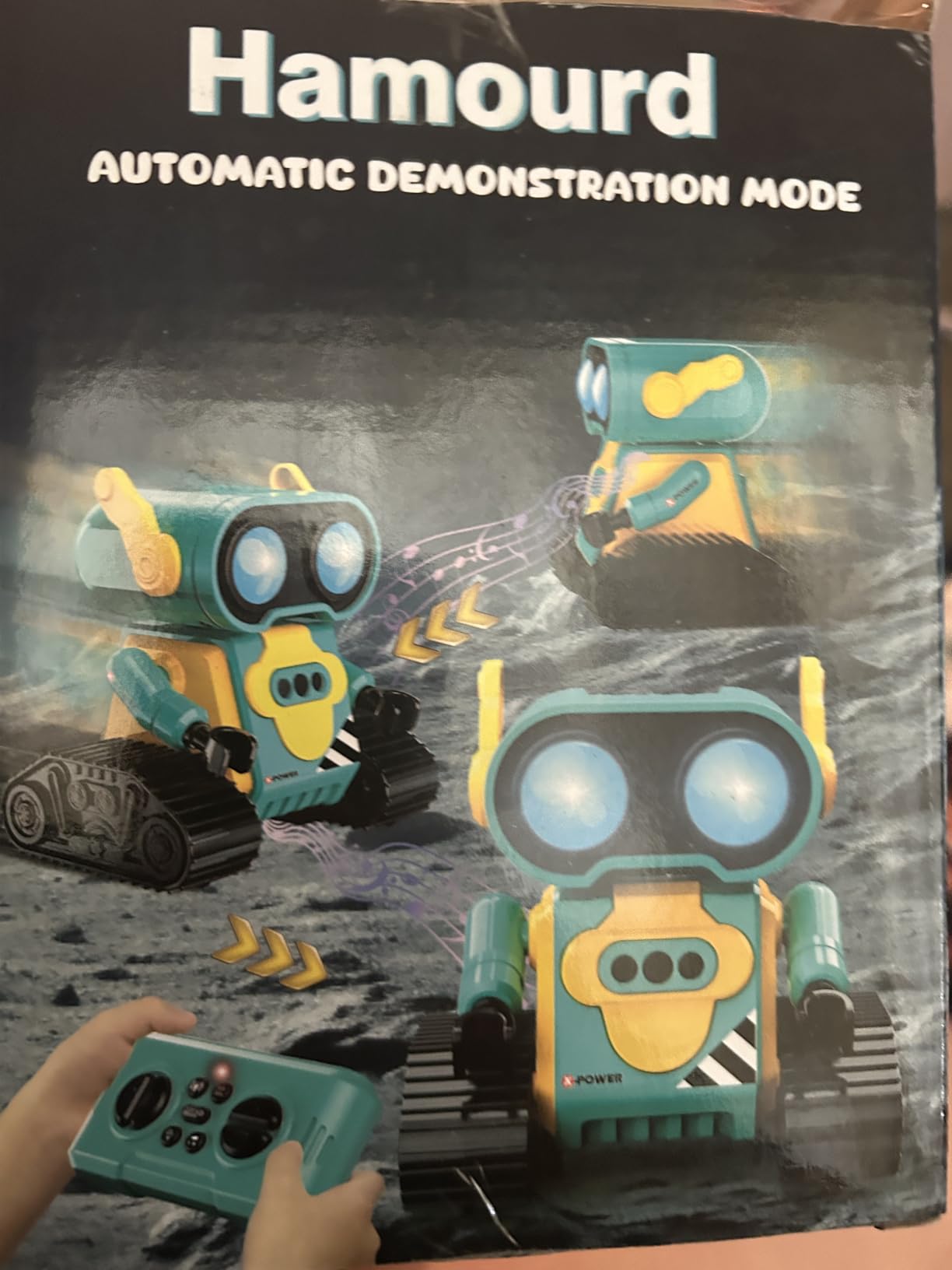 Hamourd Robot Toys - Kids Toys Rechargeable RC Robots, Remote Control Toy with Auto-Demonstration, Flexible Head & Arms, Dance Moves, Music, Shining LED Eyes, for Girls Boys customer photo 2
