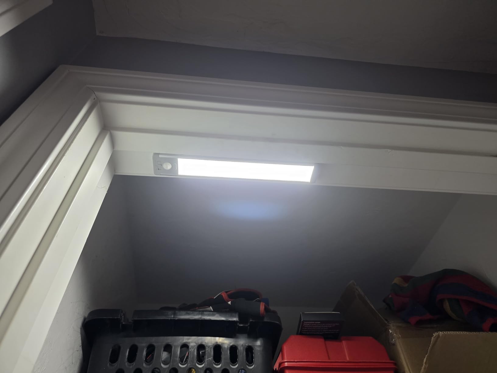 MCGOR 10inch Under Cabinet Lighting, 2 Pack Rechargeable Motion Sensor Light Indoor, 5 Levels Dimmable Magnetic Closet Lights, Wireless Under Counter Lights for Kitchen, Stairs customer photo 1
