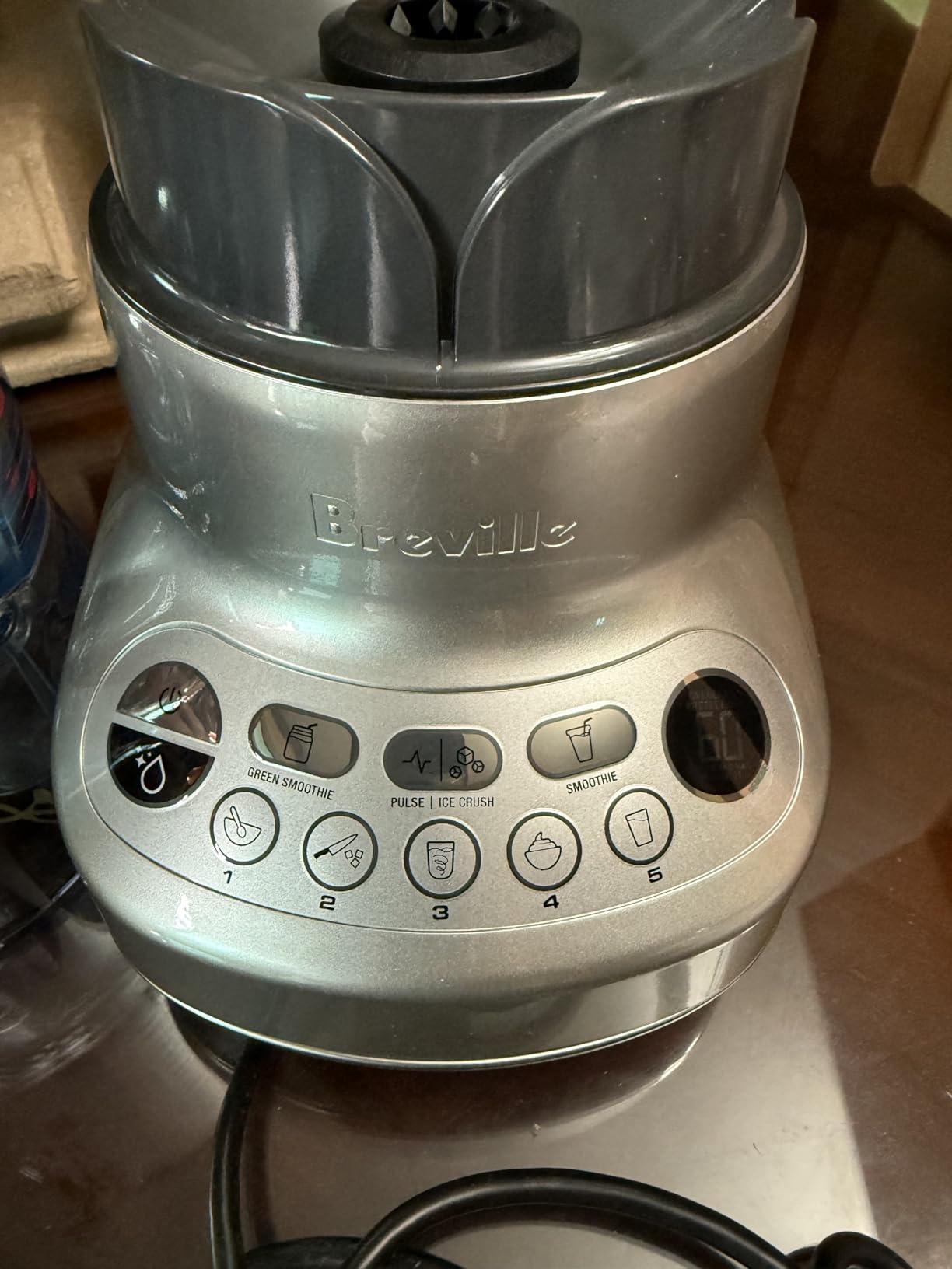 Breville BBL620DBL Fresh and Furious Blender, Damson Blue | Blend smoothies and crush ice with a high-torque motor, multiple speed settings and easy auto-clean functionality customer photo 2