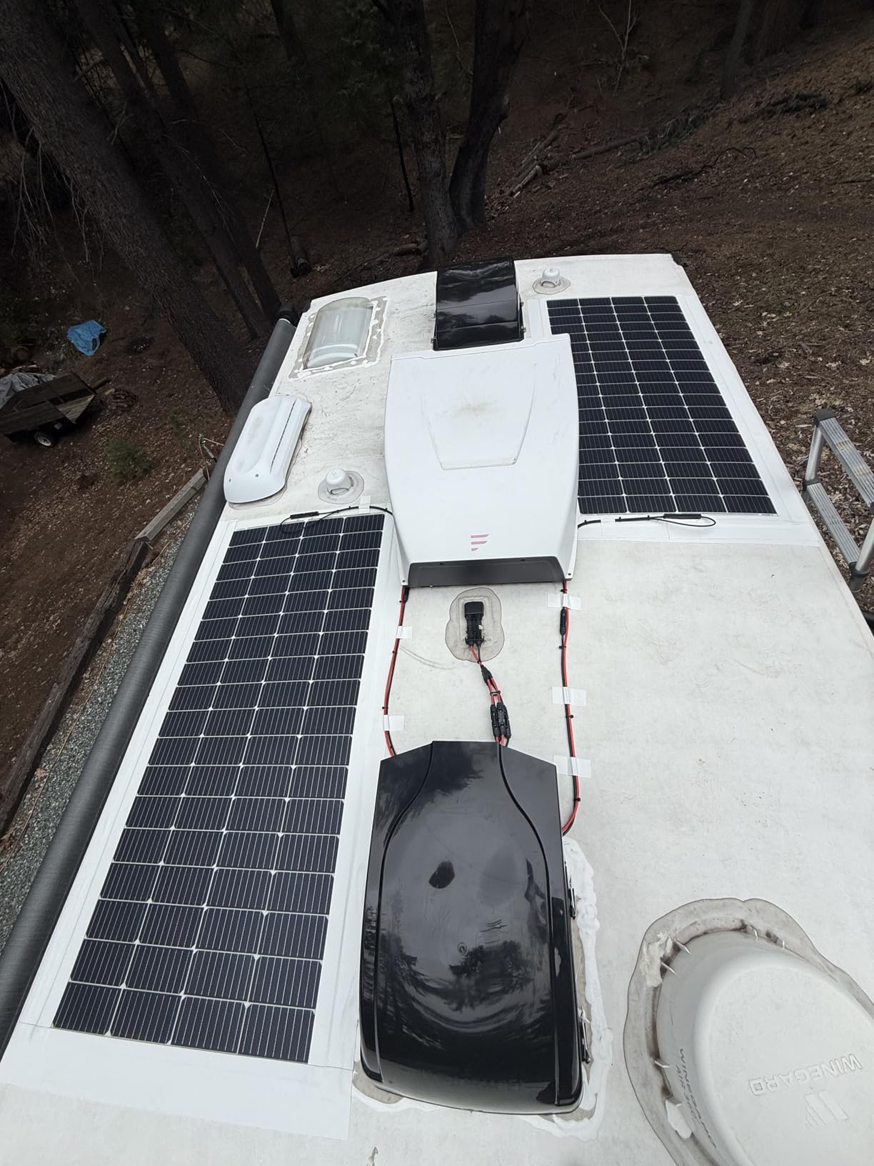Renogy Solar Panels 200 Watt 12V, Flexible Solar Panel 200W 22% High-Efficient, 240° Ultra Lightweight Solar Panels for Marine RV Cabin Van Car Boat Camping Curve Surfaces customer photo 2