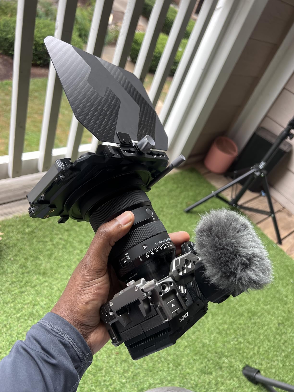 SONY Cinema Line FX30 Super 35 Camera, Gray | 20.1 MP Exmor R APS-C Image Sensor Effective for Movies customer photo 1