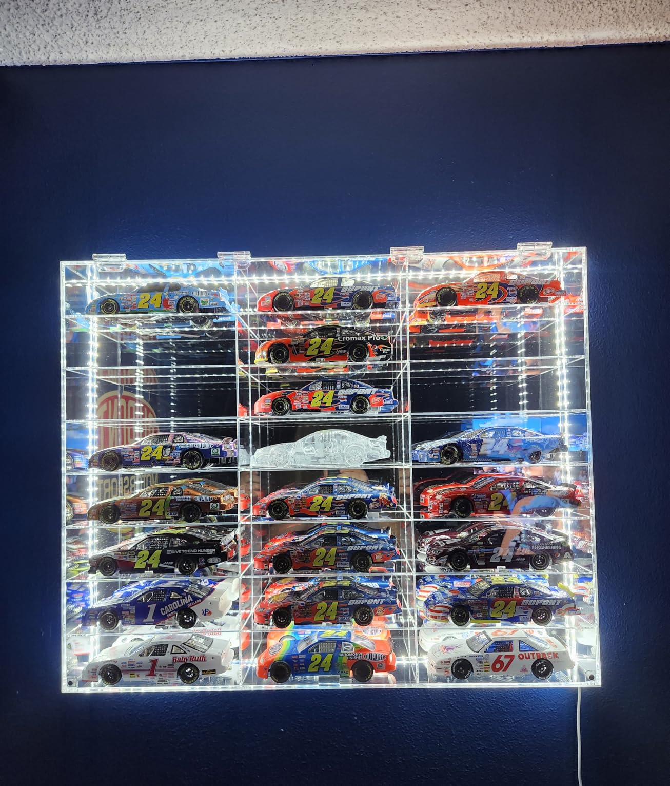 Display Case for 1:24 - 1:18 Scale Diecast Toy Model Cars Hot Small Toy Car Wheels Storage Showcase, 98% UV Protection, 4mm Thick Acrylic (Black-1:24 Scale-Holds 16) customer photo 2
