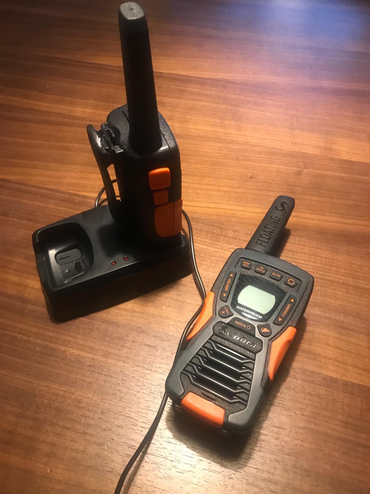 Cobra ACXT1035R FLT Waterproof Walkie Talkies, Rechargeable, Floats | 22 Channels, Long Range 37-Mile Two-Way Radio Set (2-Pack) customer photo 2