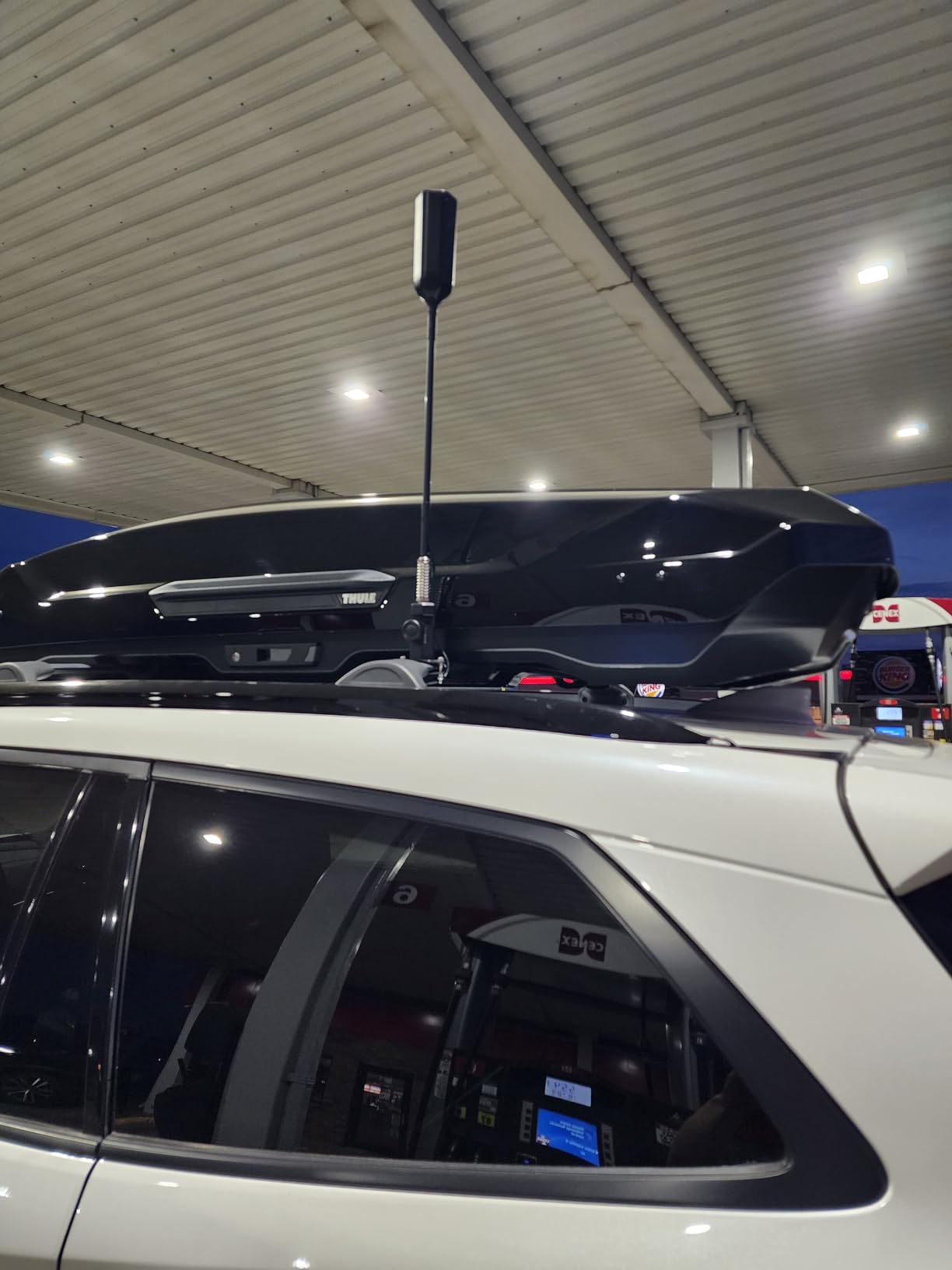 weBoost Drive Reach Overland - Cell Phone Signal Booster for Off Road Vehicles | Boosts 5G & 4G LTE for All U.S. Carriers - Verizon, AT&T, T-Mobile & More | Made in The U.S. | FCC Approved customer photo 1