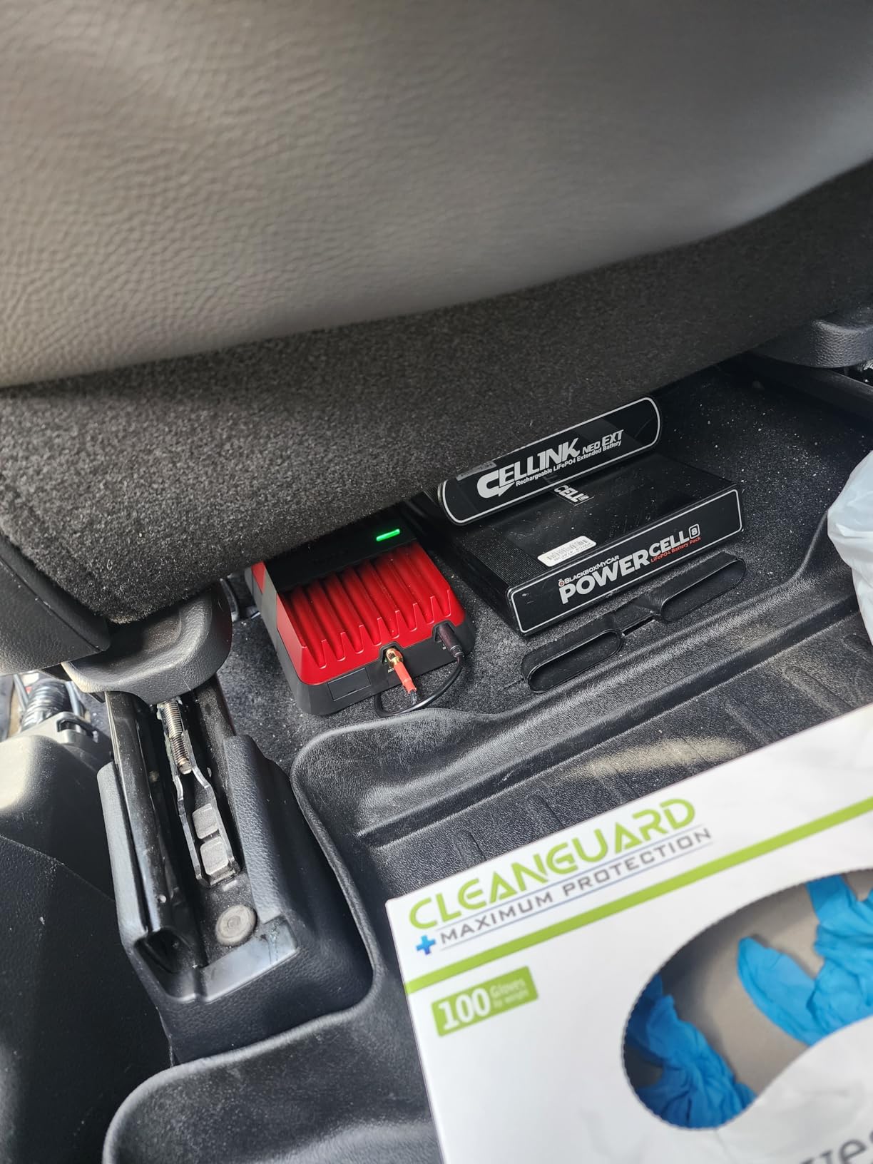 weBoost Drive Reach Overland - Cell Phone Signal Booster for Off Road Vehicles | Boosts 5G & 4G LTE for All U.S. Carriers - Verizon, AT&T, T-Mobile & More | Made in The U.S. | FCC Approved customer photo 2
