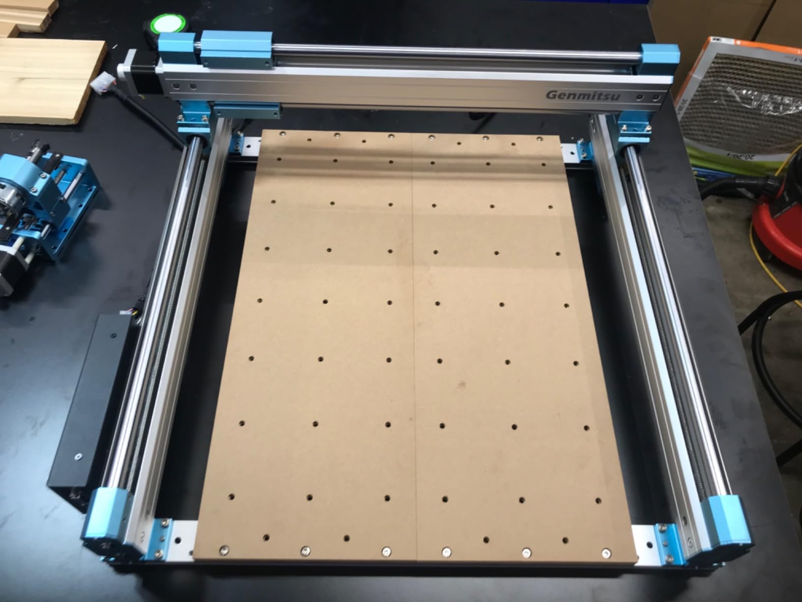 Genmitsu CNC Router Machine 4040-PRO for Metal Acrylic Cutting Milling, GRBL Control, Lead Screw Driven, 3 Axis Engraving, Working Area 15.7
