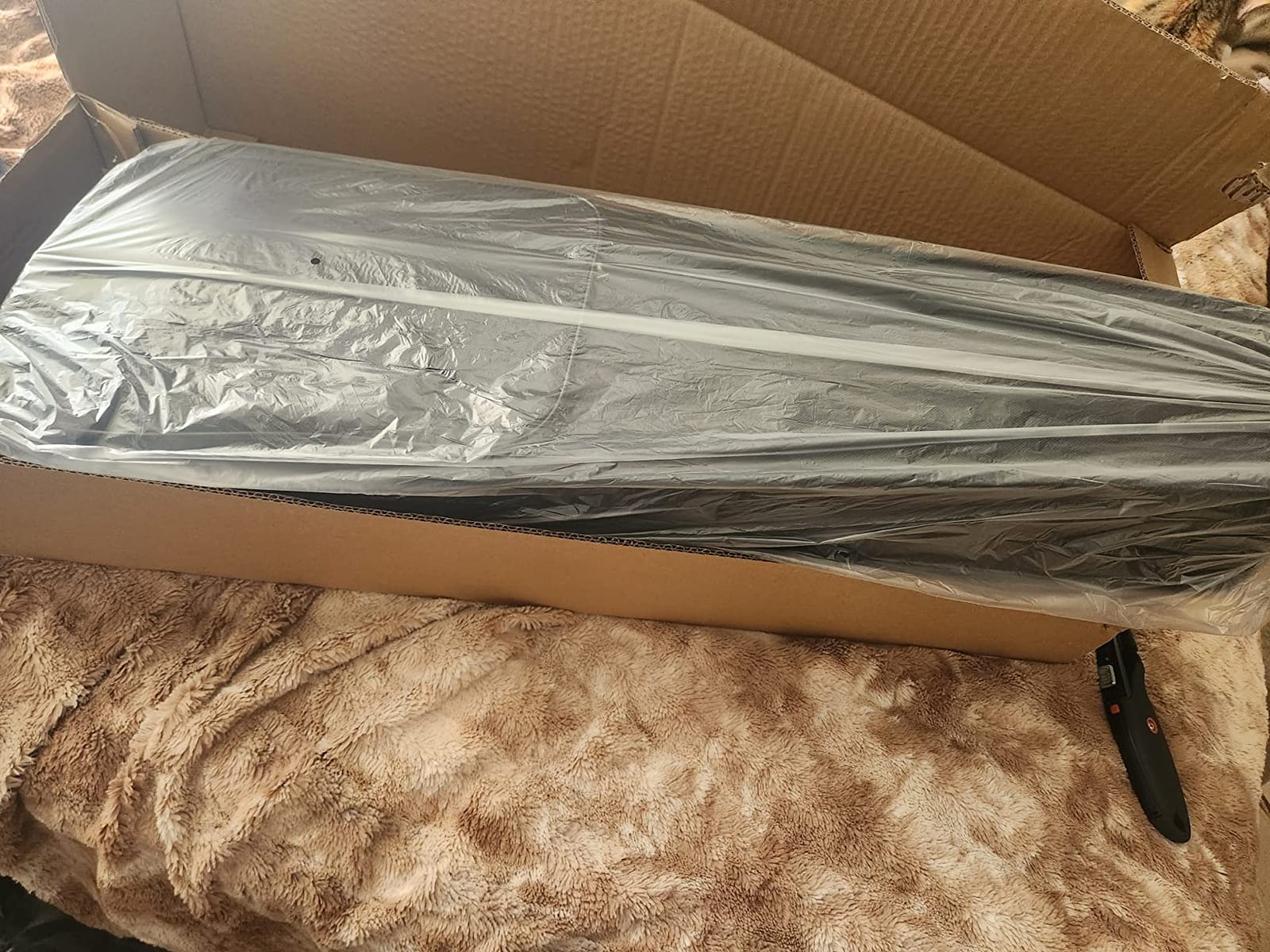 Pyle Full Size Electric Violin Kit - 4/4 Solid Wood Silent Fiddle with Hard Case, Bow, Ebony Fittings, and Digital Tuner customer photo 1