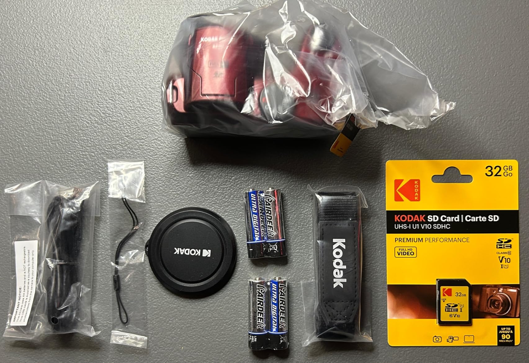 KODAK PIXPRO AZ255 16MP Digital Camera, 25x Optical Zoom, AA, OIS, Black | 16MP Sensor, 24mm Wide-Angle, Ois, 1080p/30fps, 3 LCD, Uses 4x Aa Batteries customer photo 2
