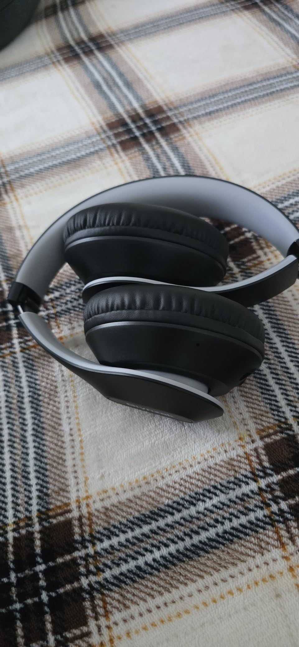 Wireless Bluetooth Headphones Over Ear 65H Playtime HiFi Stereo Headset with Microphone and 6EQ Modes Foldable Bluetooth V6.0 Headphones for Travel Smartphone Computer Laptop Rose Gold customer photo 2