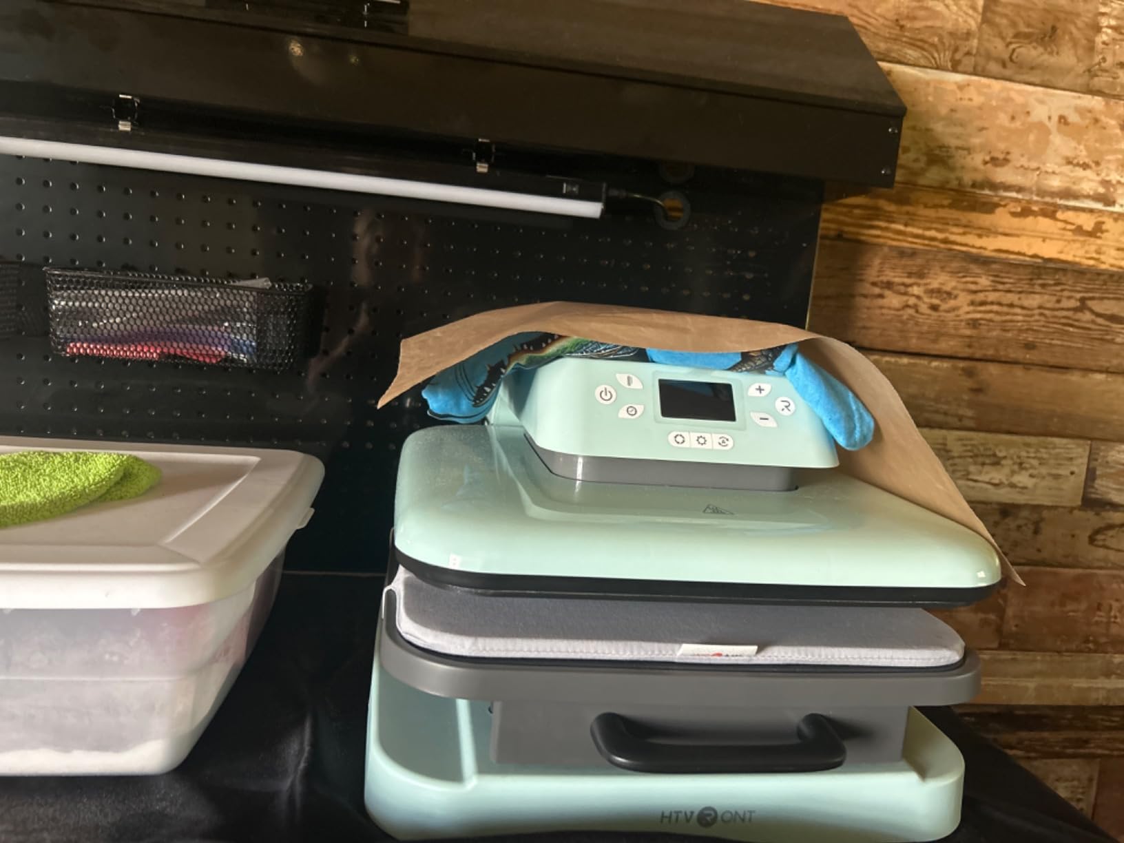 HTVRONT Auto Heat Press Machine with 52 Pcs Heat Press Accessories - All-in-ONE Kit customer photo 2