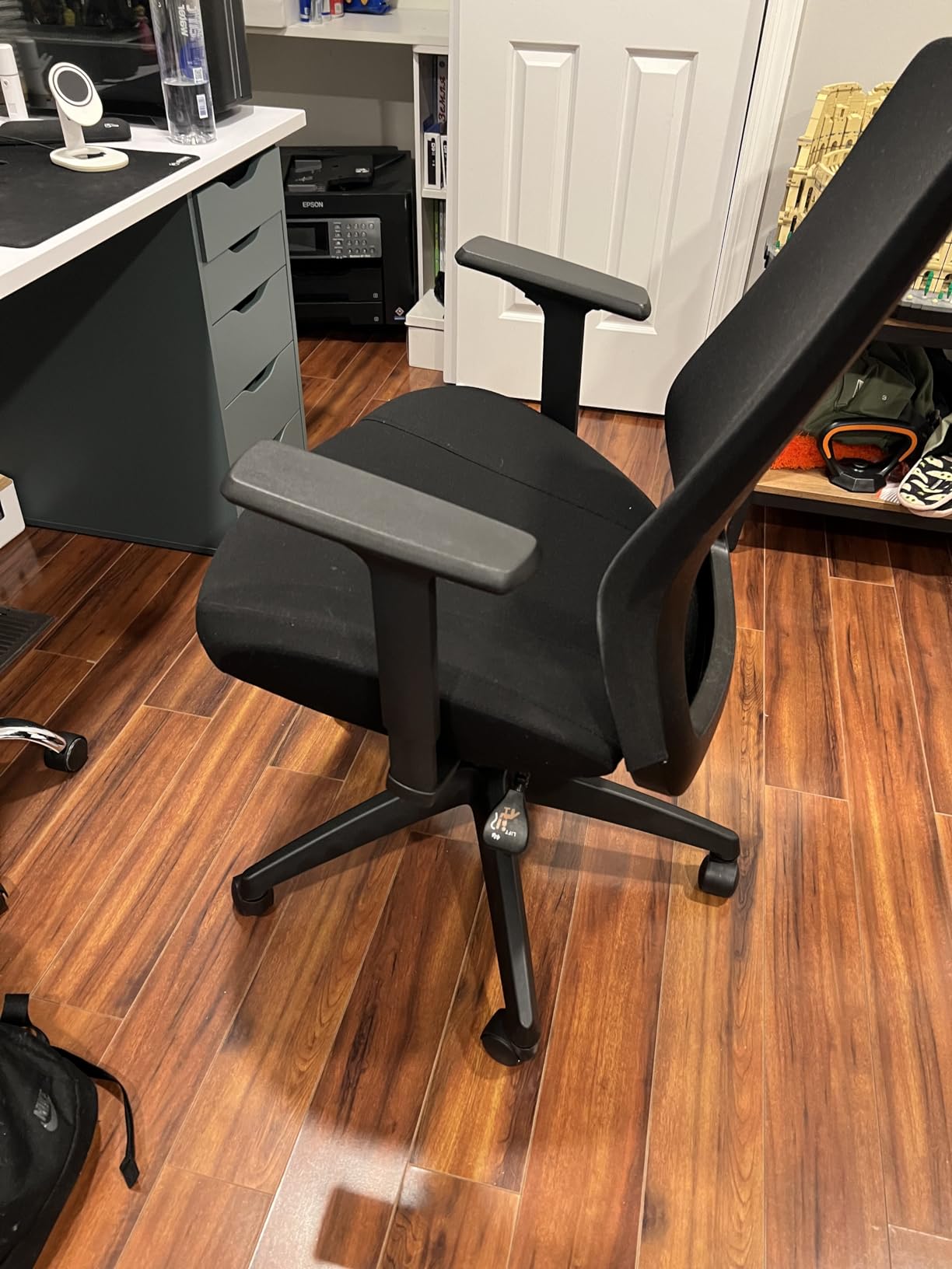 Big and Tall Home Office Desk Chair 400lb Capacity for Heavy People, Ergonomic Wide Mesh Desk Chair with Stepless Recline & Lock, 5.5