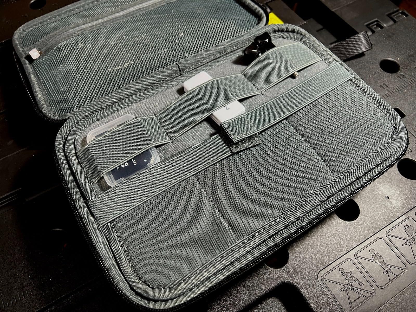 JSVER Hard Case for GoPro Cameras Carrying Case For Gopro Hero 13/12/11/10/9/8/7/AKASO EK7000/AKASO Brave 4 4K /Brave 7 LE/Brave 8/AKASO V50X /insta360 and Other Action Cameras customer photo 1