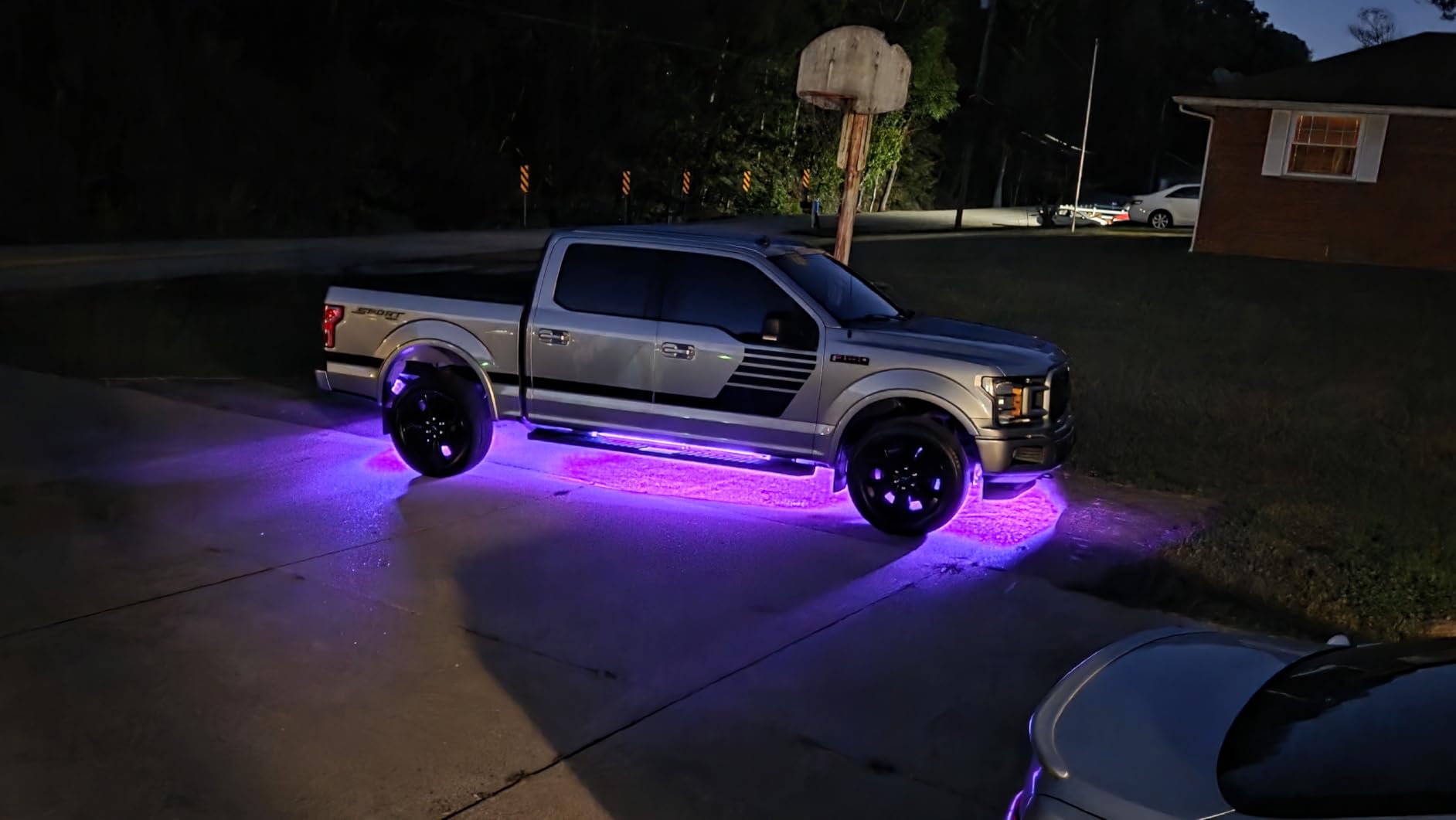 Yielinth Underglow Kit, RGB-IC Under Car Lights With Dream Color Dancing Chasing, 213 Scene Modes, App and Remote Control, 5 Music Modes LED Lights for All Cars customer photo 1