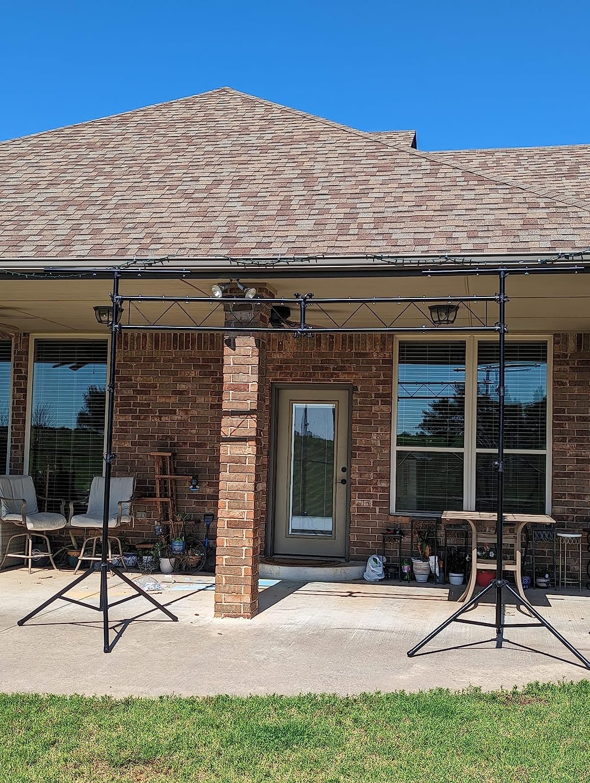GEARit Lighting Truss System (x2) 12 Ft Tripod Stands With T-Bars (x2) 5 Ft Stage Trusses, 36 Mounting Points, Up to 200 Lbs Capacity for Pro-Grade Portable for DJ Lighting, Bands, Venues and Stages customer photo 1