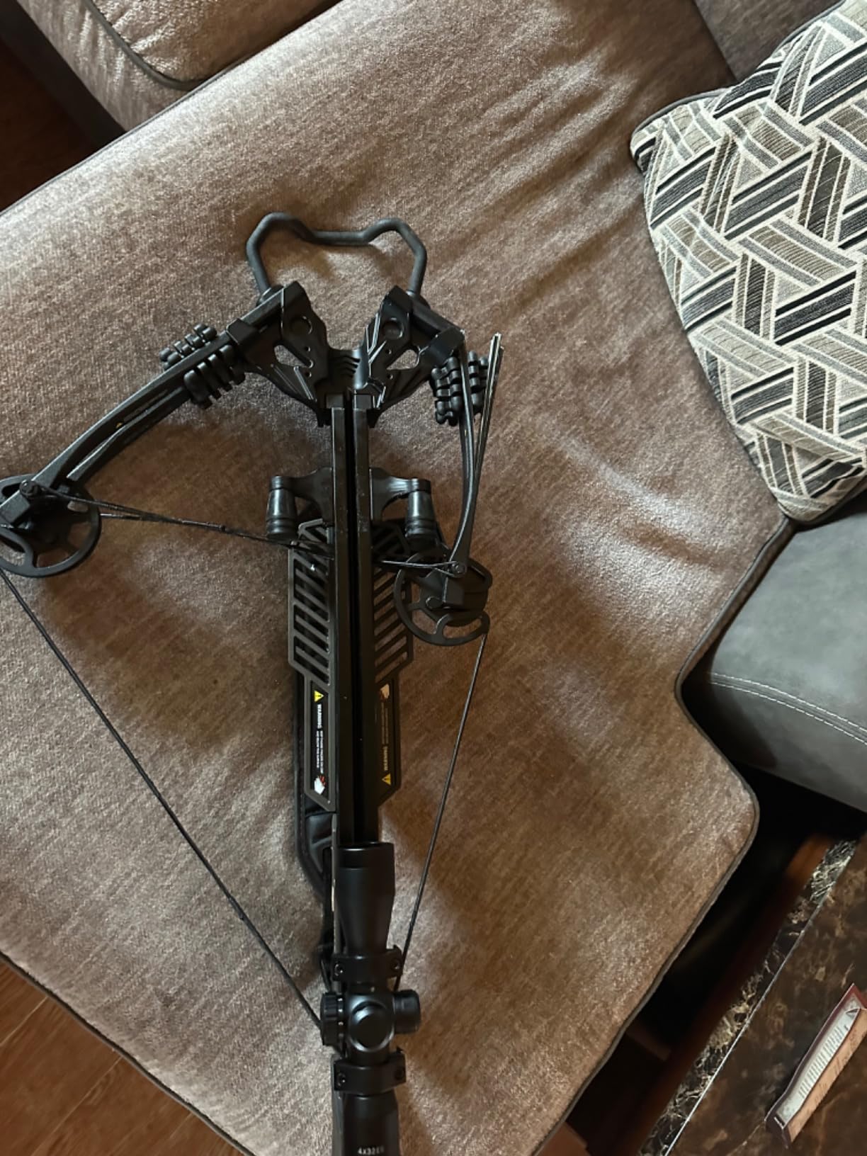 Killer Instinct Rapid 420 Crossbow - 420 FPS High-Speed Hunting Crossbow with 4x32 Scope, Rope Cocker, Arrows, Quiver & Rail Lube - Compact & Powerful Kit customer photo 1