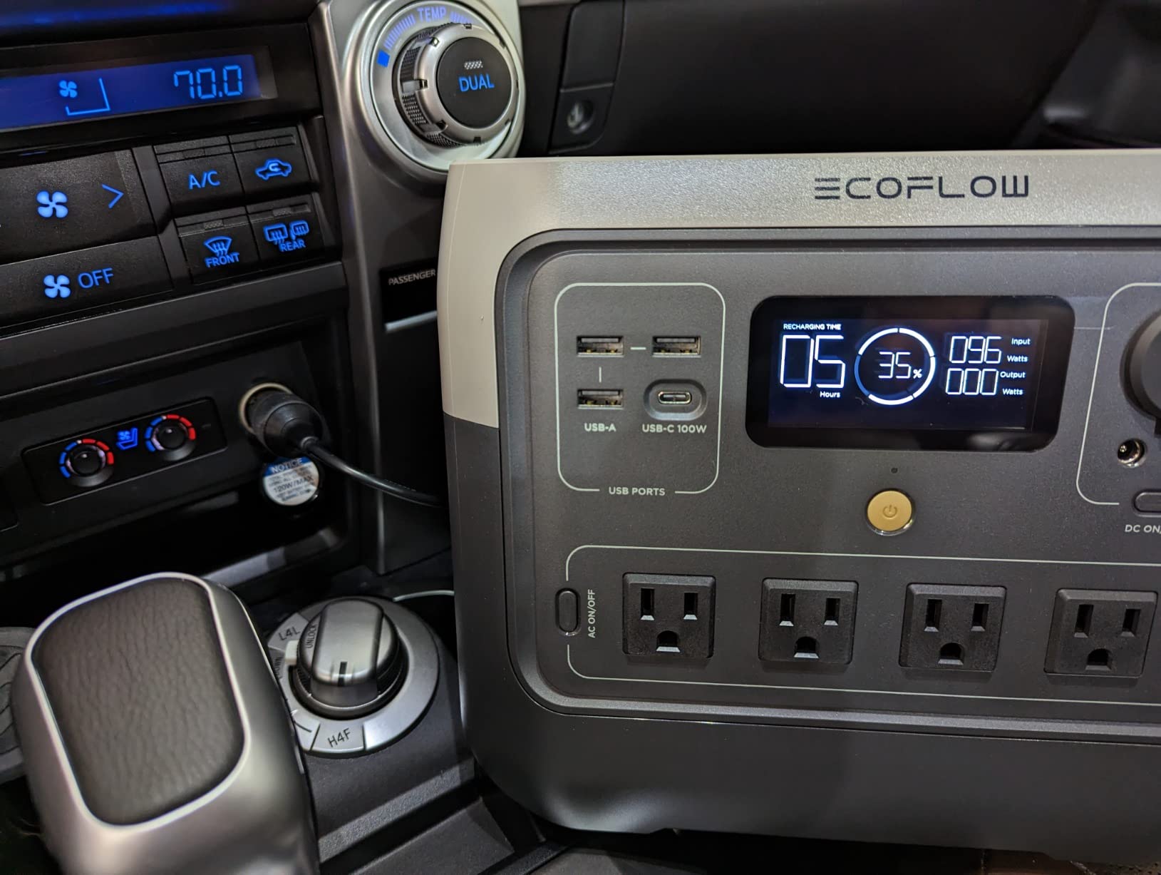 EF ECOFLOW Portable Power Station RIVER 2 Pro, 768Wh LiFePO4 Battery, 70 Min Fast Charging, 4X800W (X-Boost 1600W) AC Outlets, Solar Generator for Outdoor Camping/RVs/Home Use Black customer photo 1