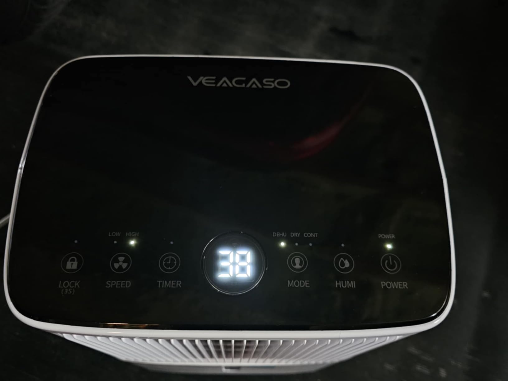 VEAGASO 34 Pint/D, 2500 Sq.Ft Dehumidifier for Basement with Drain Hose | Dehumidifiers for Home, Bathroom, Bedroom - 3 Modes, 24H Time, 40dB, 0.53 Gallon Water Tank, Intelligent Humidity Control customer photo 1