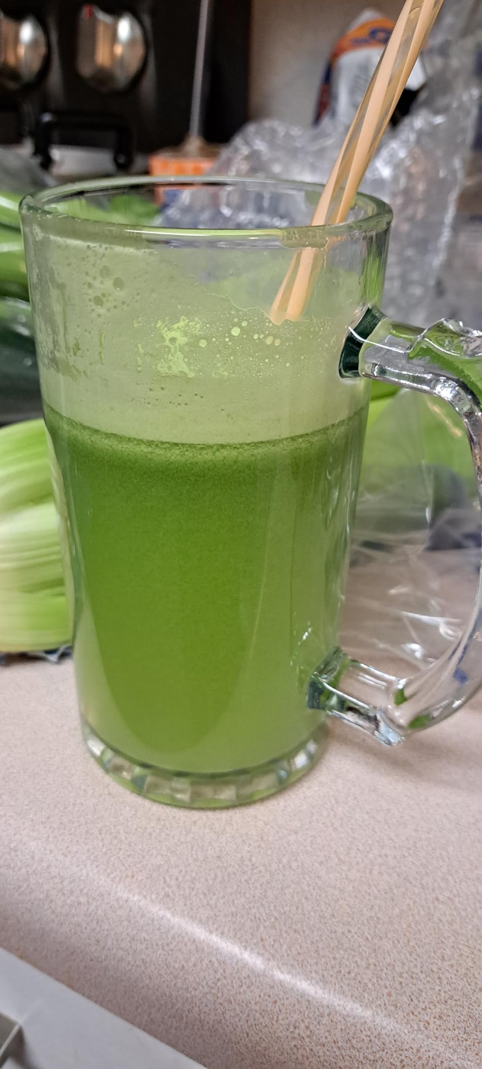 Juicer Machine 800W Centrifugal Juicer with Wide Mouth Feed Chute | For Fruits And Vegetables, Stainless Steel, BPA-Free Parts, Easy To Clean, Fast Juice Extraction, Black customer photo 2