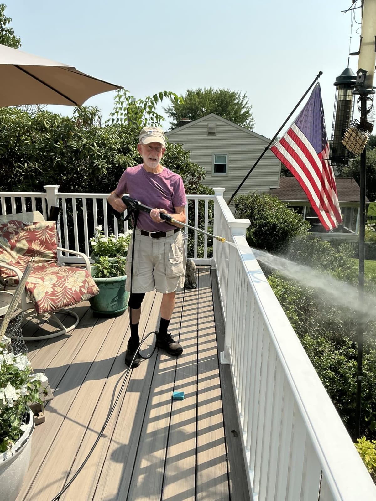 Westinghouse ePX3100v Electric Pressure Washer, 2100 Max PSI 1.76 Max GPM, Built-in Carry Handle, Detachable Foam Cannon, Pro-Style Steel Wand, 3-Nozzle Set, for Cars/Fences/Driveways/Home/Patios customer photo 1
