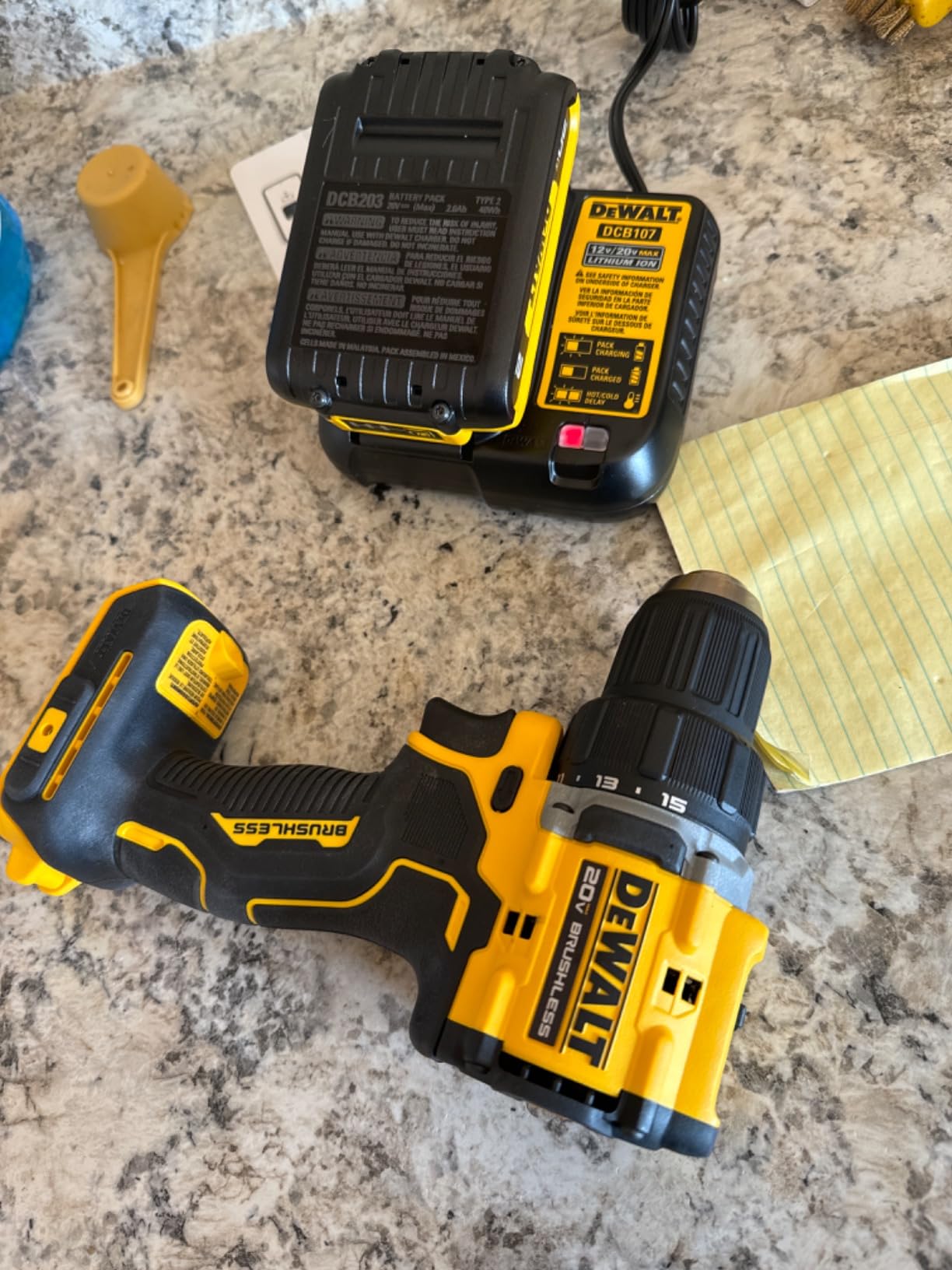 Dewalt DCD794D1 20V MAX ATOMIC COMPACT SERIES Brushless Lithium-Ion 1/2 in. Cordless Drill Driver Kit (2 Ah) customer photo 2