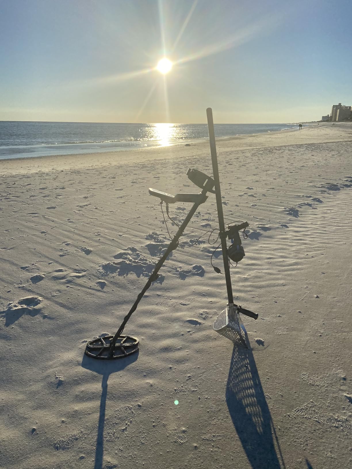 MINELAB X-Terra PRO All-Terrain Professional Fully Waterproof Metal Detector for Adults with Pro-Switch Technology customer photo 1