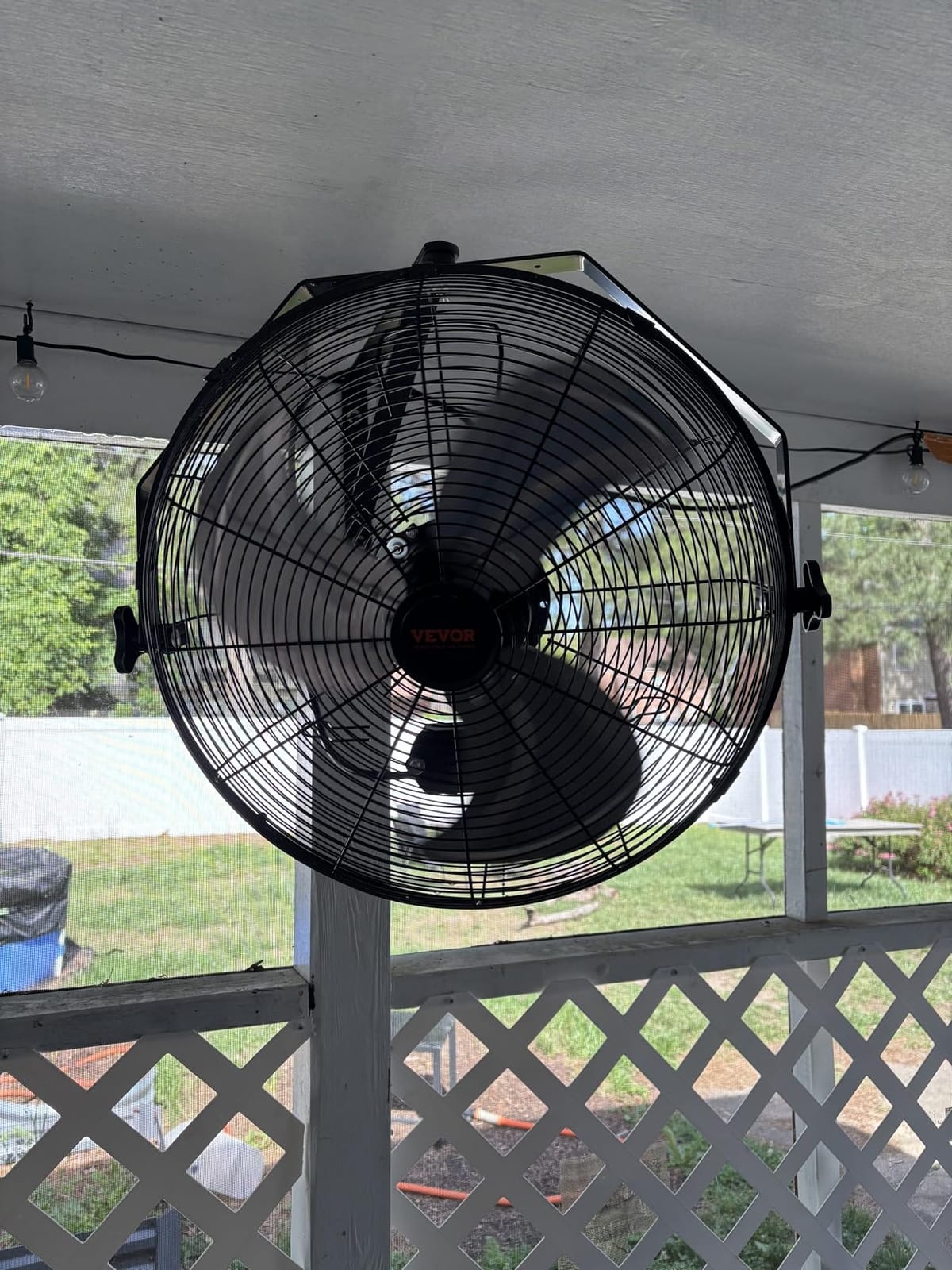 VEVOR 30 Inch Wall-Mount Misting Fan 3-speed IP44 Waterproof Oscillating | Max. 9500 CFM wall mounted fan for outdoor use, commercial, residential, greenhouse, workshop and patio, black, ETL listed customer photo 2
