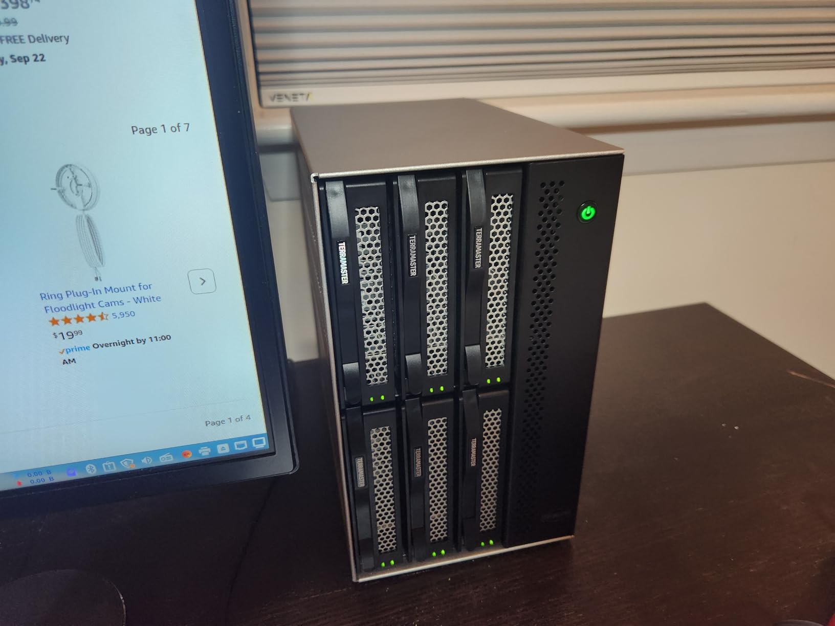 TERRAMASTER D6-320 External Hard Drive Enclosure 6-Bay (Diskless) | USB 3.2 Gen2 10Gbps Type-C HDD Storage Hot Swappable Plug and Play customer photo 1