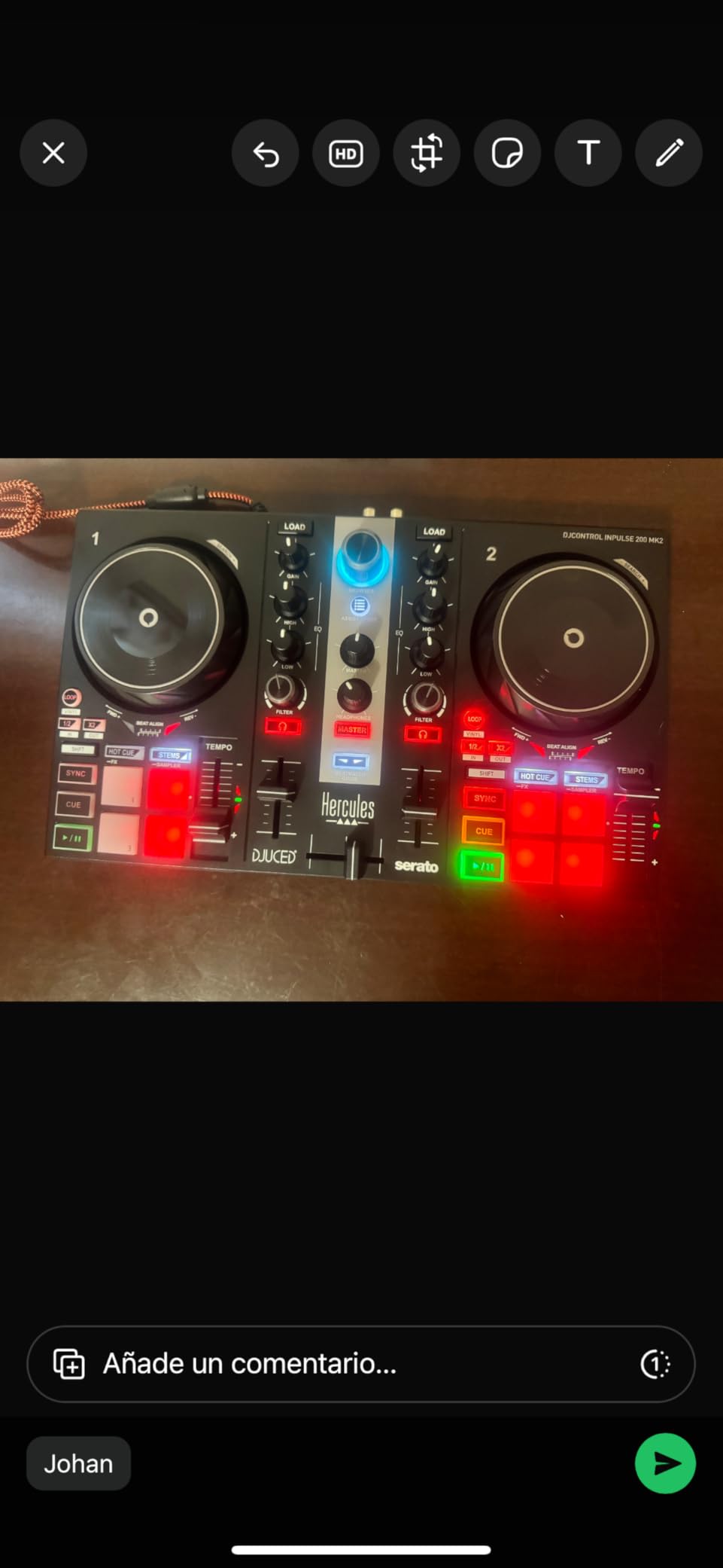 Hercules DJControl Inpulse 200 MK2 - Ideal DJ Controller for Learning to Mix customer photo 2