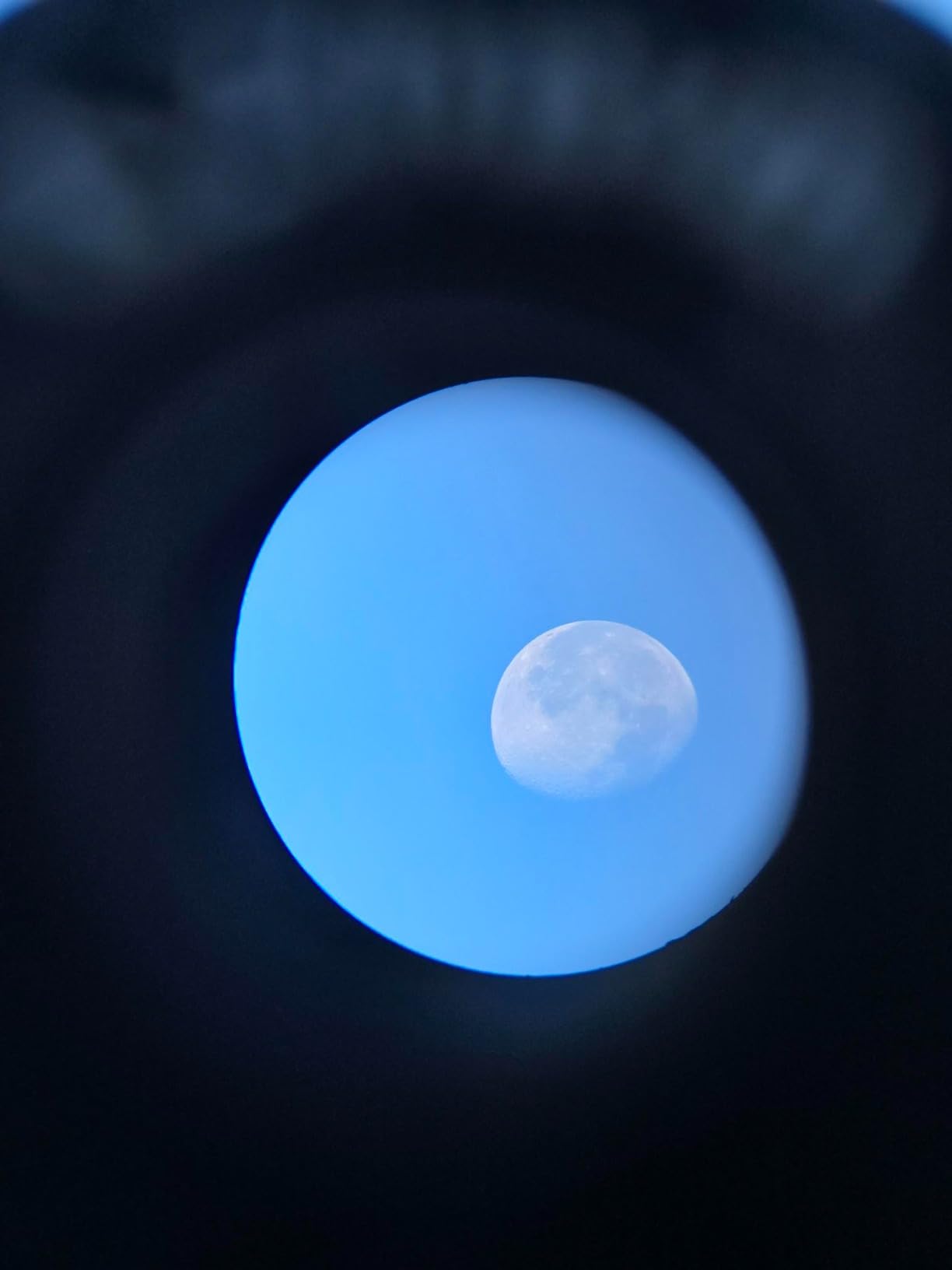 Celticbird Telescope for Adults High Powered, 80mm Aperture 600mm AZ Mount Refractor Telescope for Kids Beginners - Portable Telescopes for Adults Astronomy with Backpack, Phone Adapter, Moon Filter customer photo 1