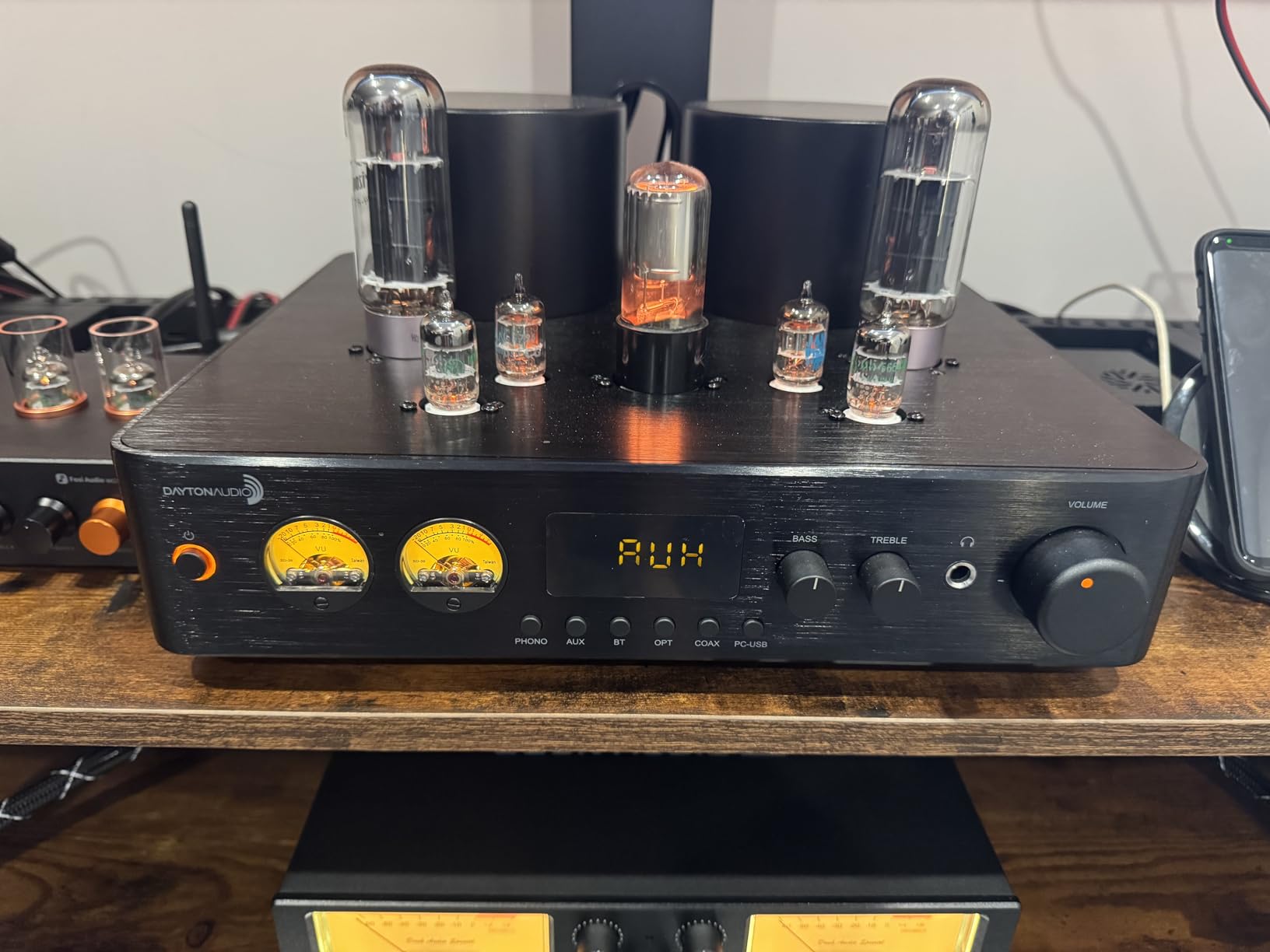 Dayton Audio HTA200 Integrated Stereo Hybrid Tube Amplifier 200 Watts customer photo 2