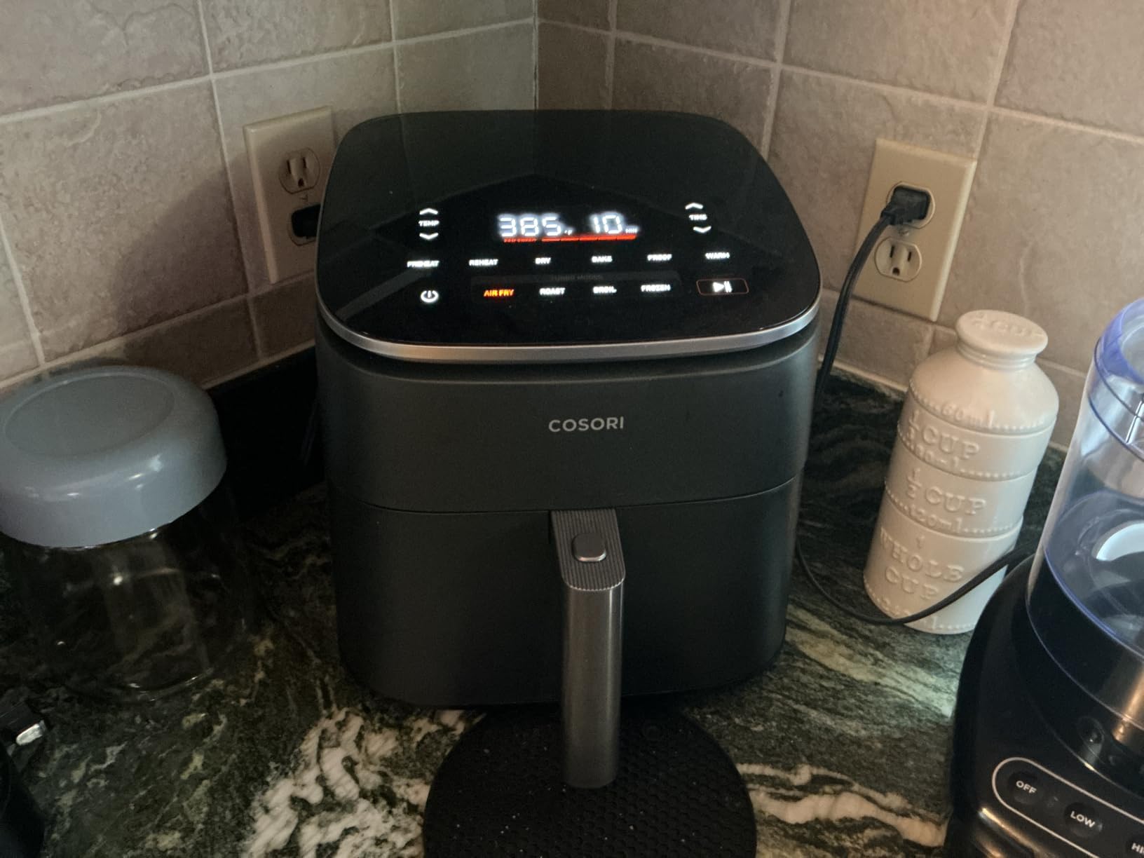 Cosori TurboBlaze Air Fryer, 9-in-1, 6 Qt, PFAS-Free Ceramic Coating | 90-450F, 5 Level Fan Speeds customer photo 2