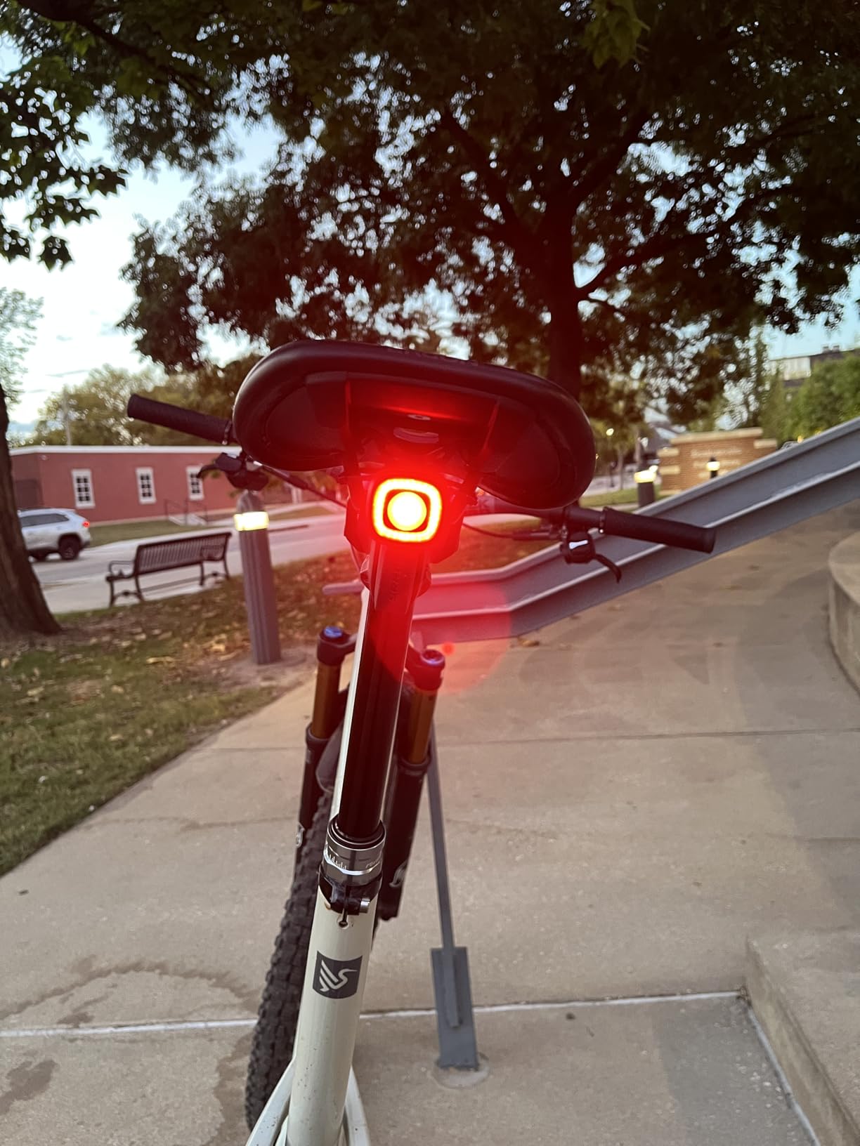 OLIGHT RN 120 C Bike Lights, 120 Lumens Tail Light 260 Degree Visibility, 1500m Viewable Range, USB Rechargeable Bike Break Light, IPX6 Waterproof, Road and Urban Cyclists customer photo 1