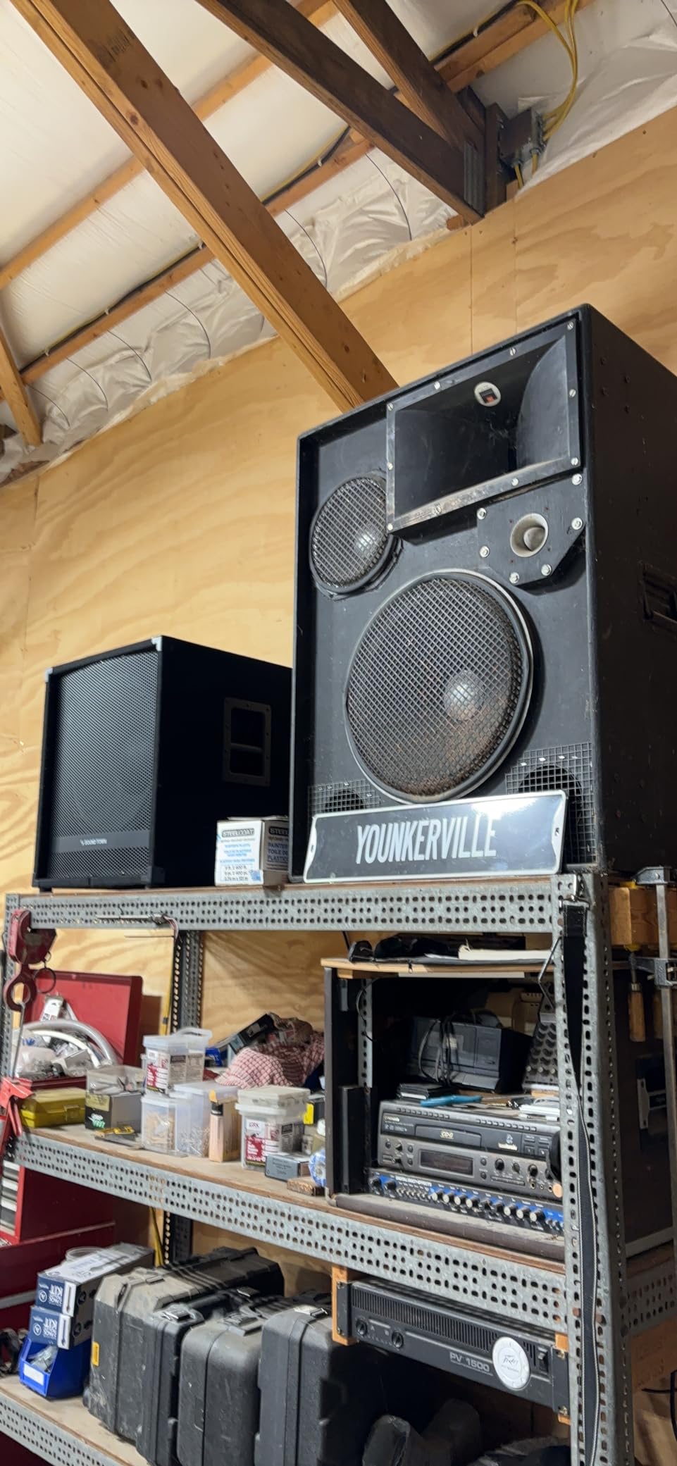 Sound Town METIS Series 2400 Watts 18