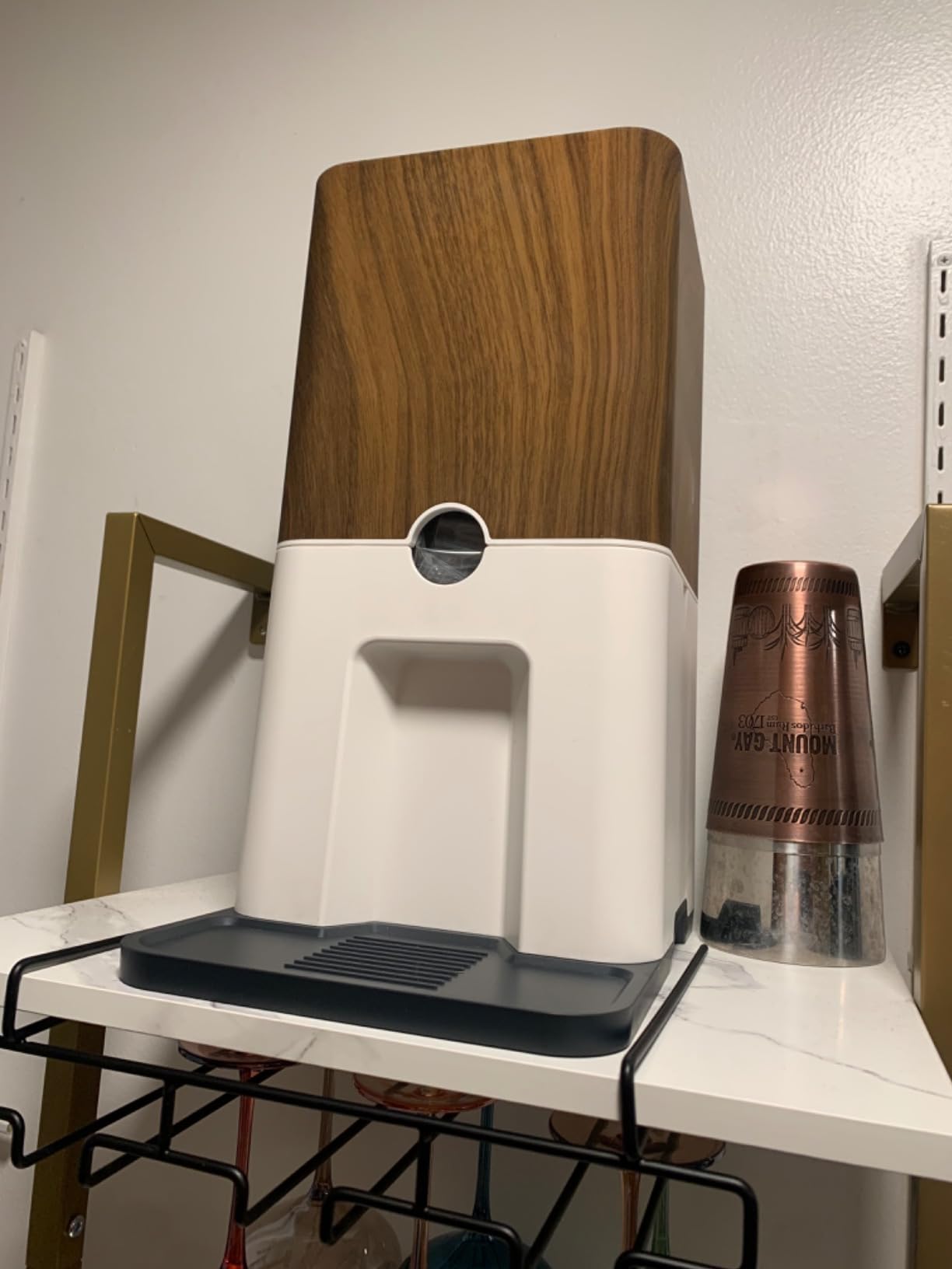 Bebly Box Drink Dispenser and Wine Dispenser | Walnut Design | Insulated - No Sweating - No Watered Down Drinks - Simple - Stylish - Mess Free Beverage Dispenser | Includes Freezable, Reusable 3L Bag customer photo 2