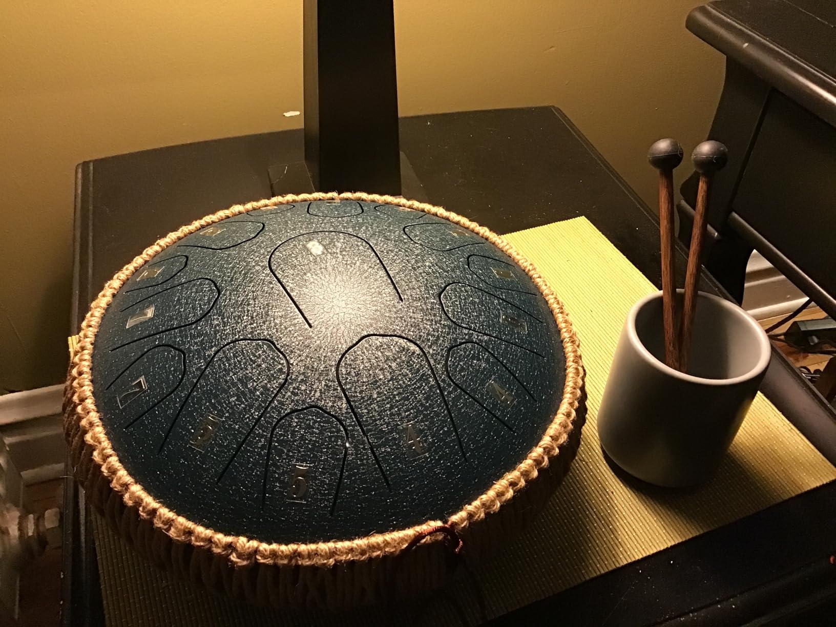 HOPWELL Steel Tongue Drum - 13 Inches 15 Notes Tongue Drum - Hand Pan Drum with Music Book, Handpan Drums Mallets and Carry Bag, D Major customer photo 2