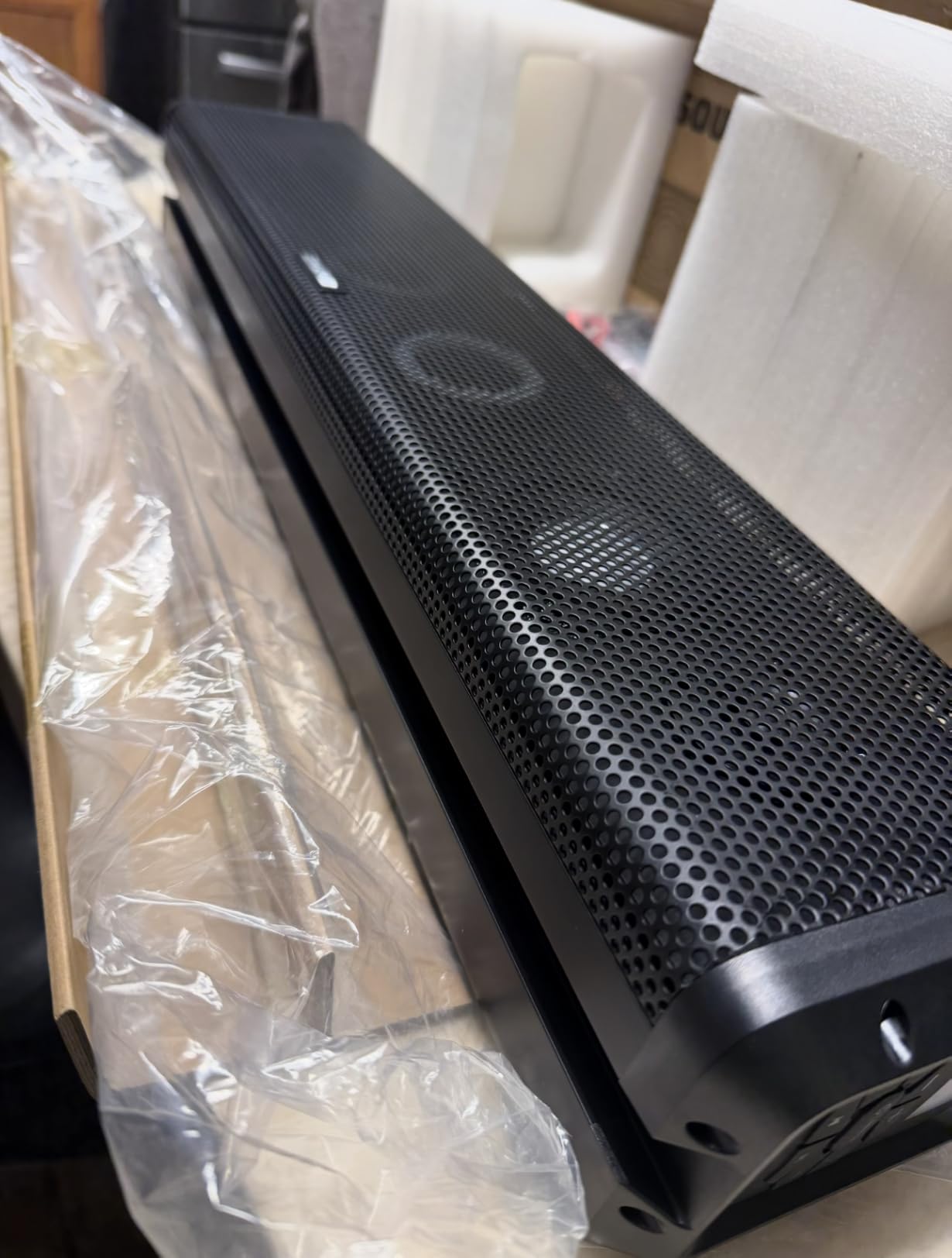 Ehaho 25 Inch 6-Speaker UTV Sound Bar with Bluetooth, RGB, IP66 Waterproof | 500W Peak Power, Music-Sync RGB, USB/AUX, IP66 Waterproof, Detachable Cable, Fits 1