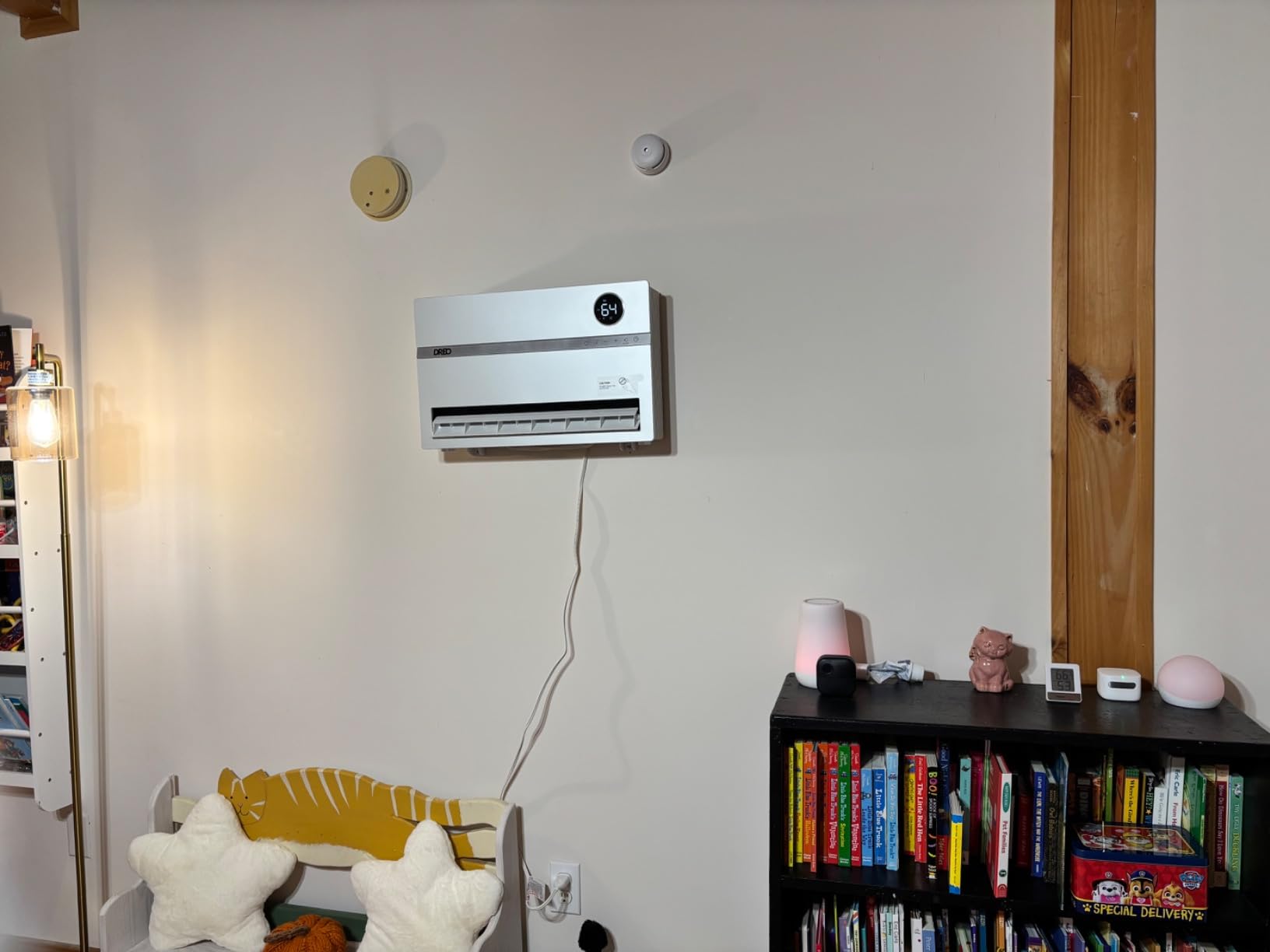 DREO Wall Mounted Heater, Smart Space Heater for Bedroom with FortPlug, ECO | Overheat Protection, Remote, 120 Degree Vertical Oscillation, Thermostat, 24H Timer, 1500W Electric Heater for Indoor, Office customer photo 1