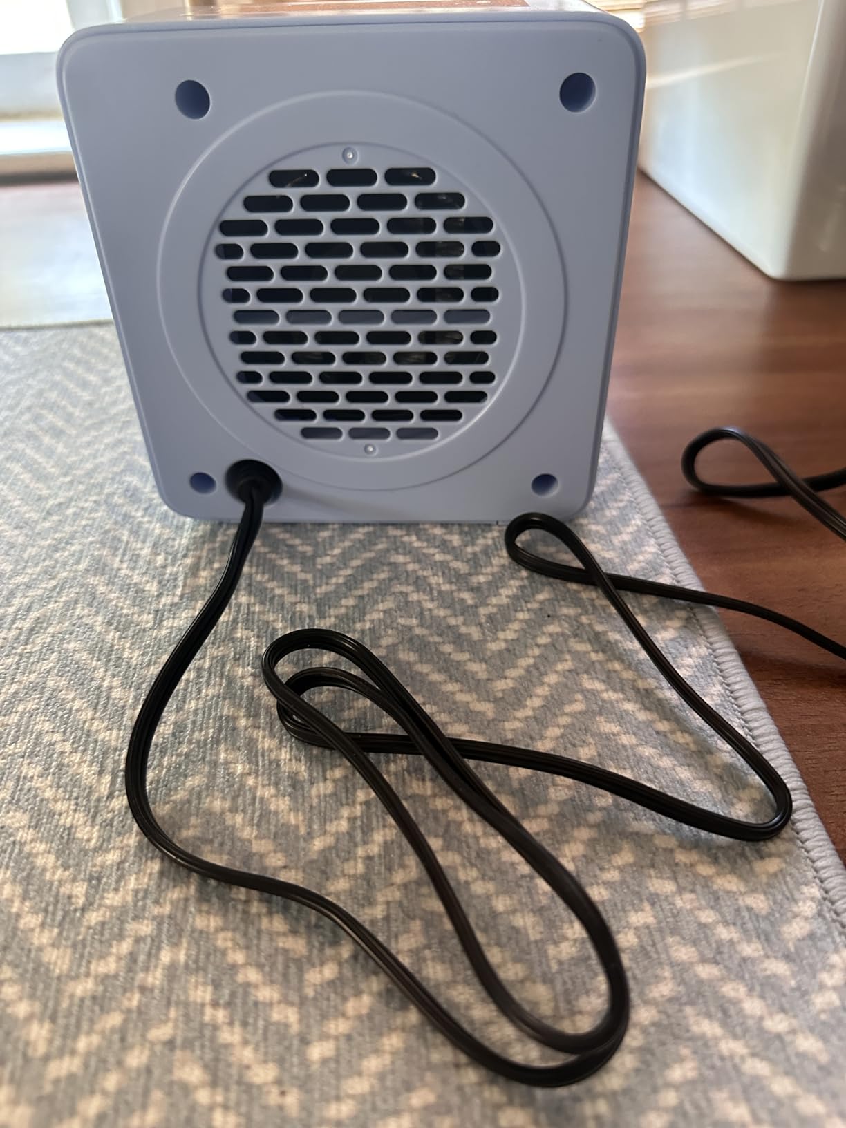 Gaiatop Mini Space Heater, 500W Fast Heating Portable Desk Electric Heater | Lightweight PTC Ceramic, 2 Seconds Heater, Overheating, 45° Tip-Over Protection, Indicator Light, Quiet for Office Home Black customer photo 1